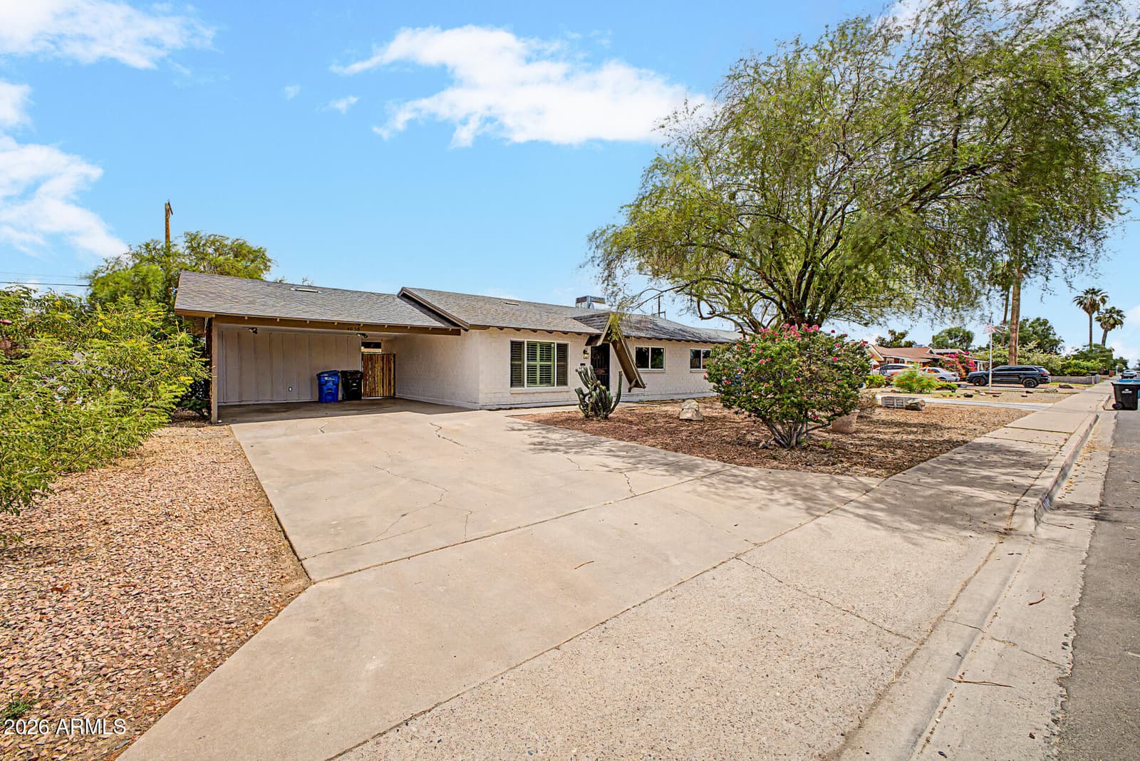4038 W MARYLAND Avenue, Phoenix, AZ 85019 — photo 1 of 24