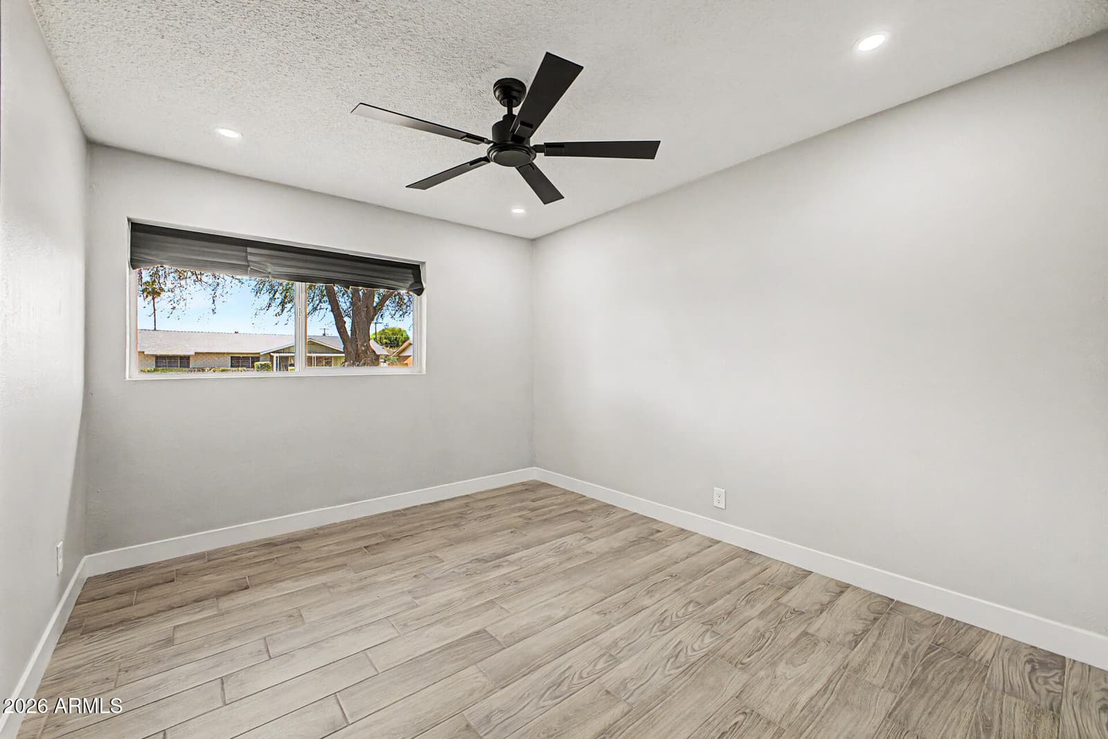 4038 W MARYLAND Avenue, Phoenix, AZ 85019 — photo 16 of 24