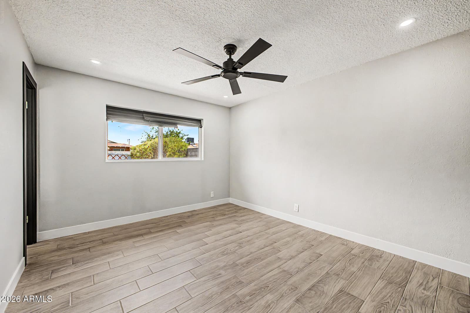 4038 W MARYLAND Avenue, Phoenix, AZ 85019 — photo 13 of 24