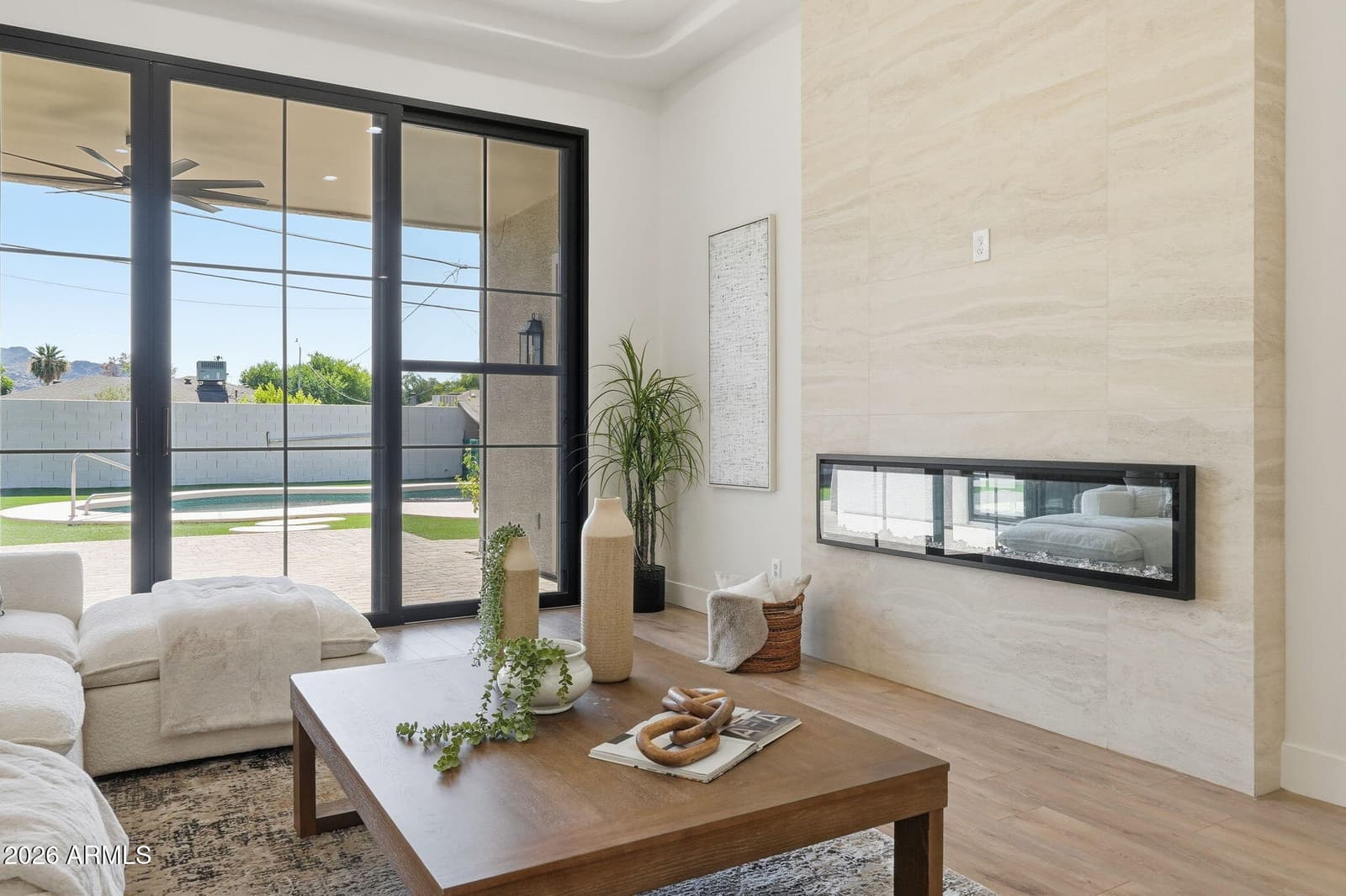 6829 N 14TH Street, Phoenix, AZ 85014 — photo 15 of 84