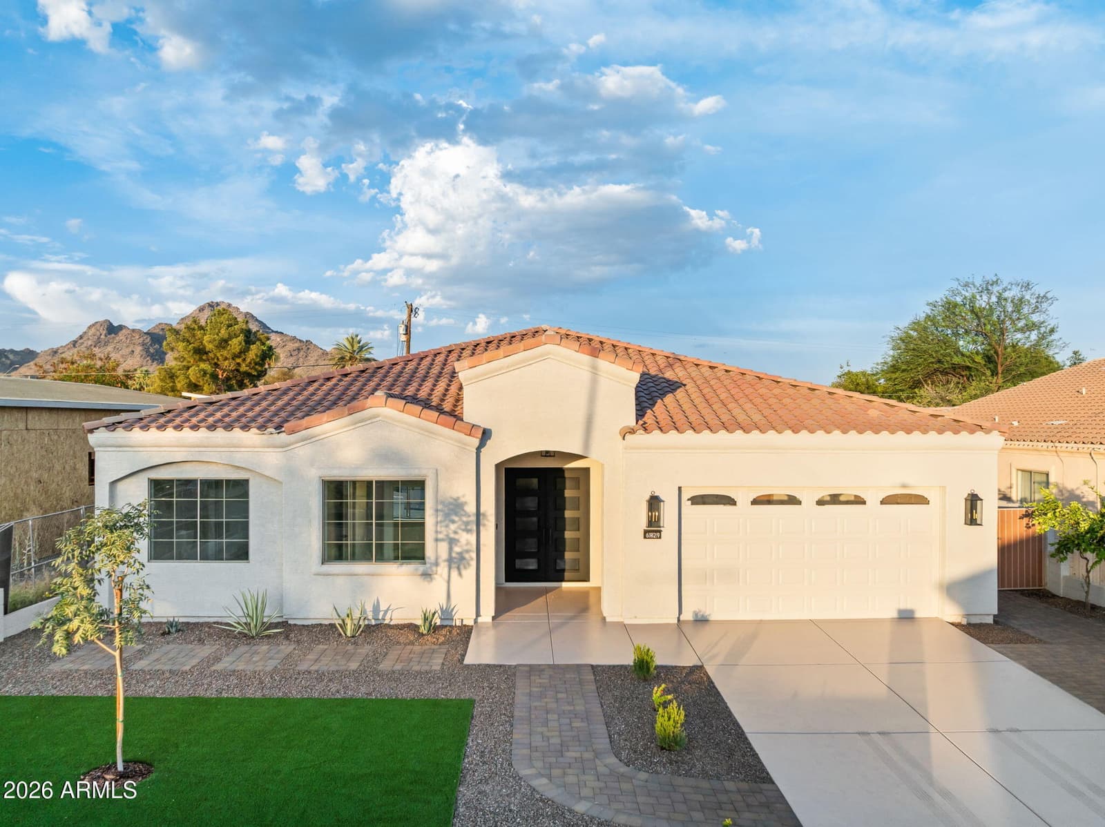 6829 N 14TH Street, Phoenix, AZ 85014 — photo 4 of 84