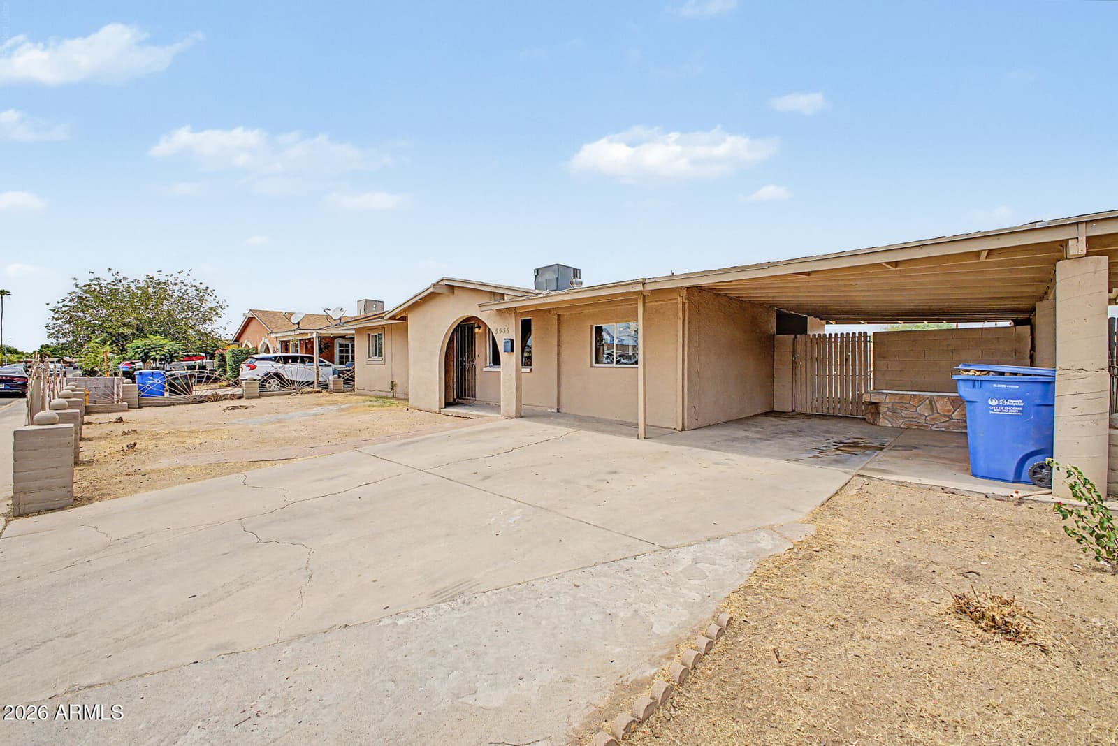 5536 W LA REATA Avenue, Phoenix, AZ 85035 — photo 3 of 28