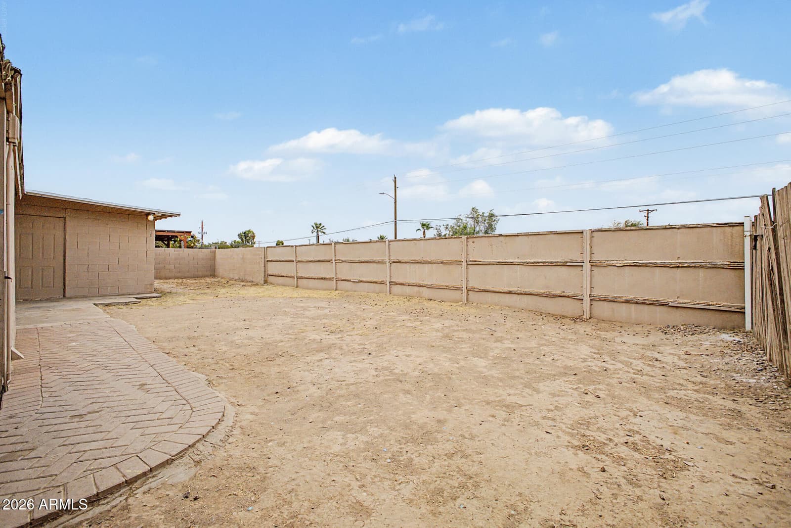 5536 W LA REATA Avenue, Phoenix, AZ 85035 — photo 25 of 28