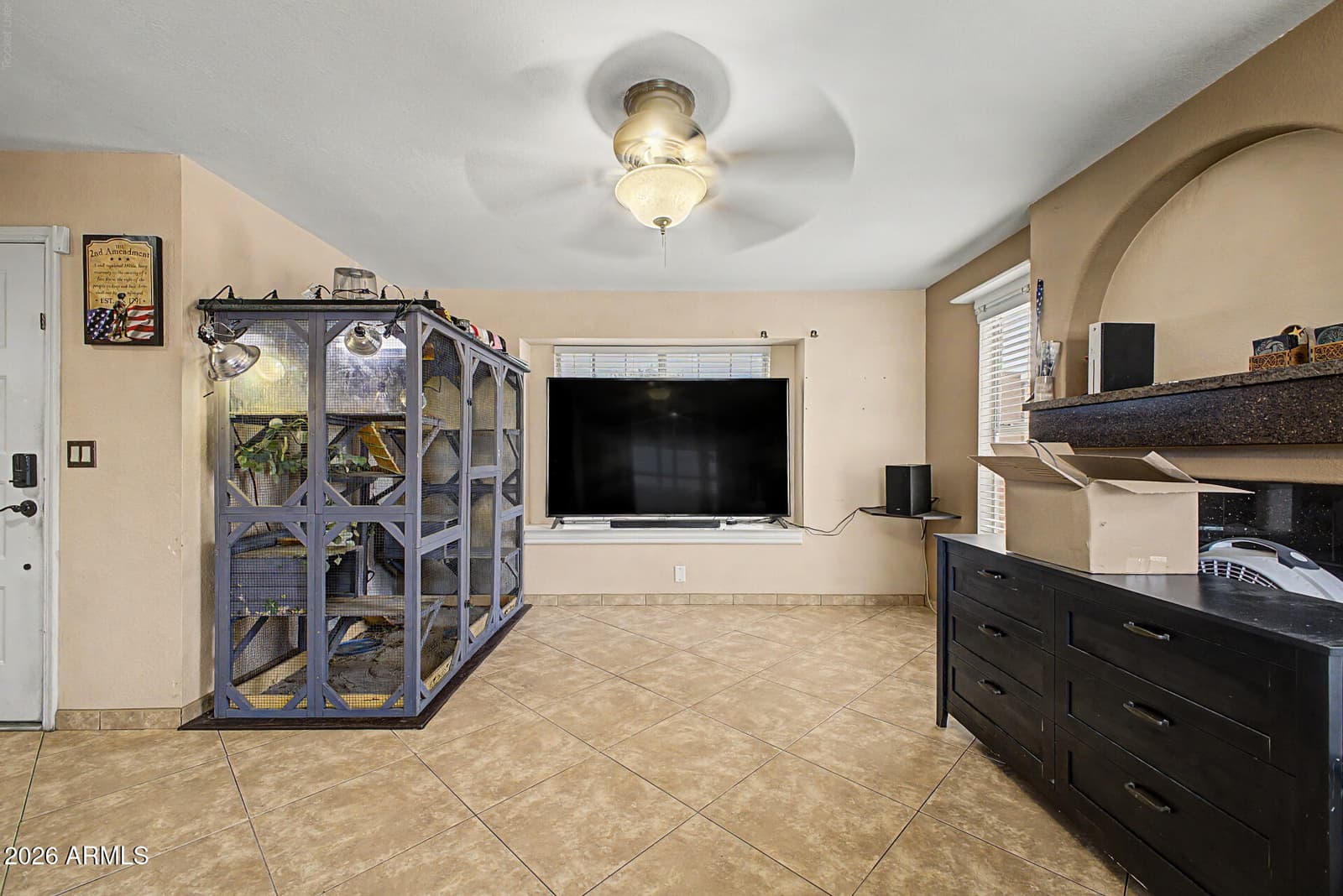 6207 W MAUI Lane, Glendale, AZ 85306 — photo 11 of 40