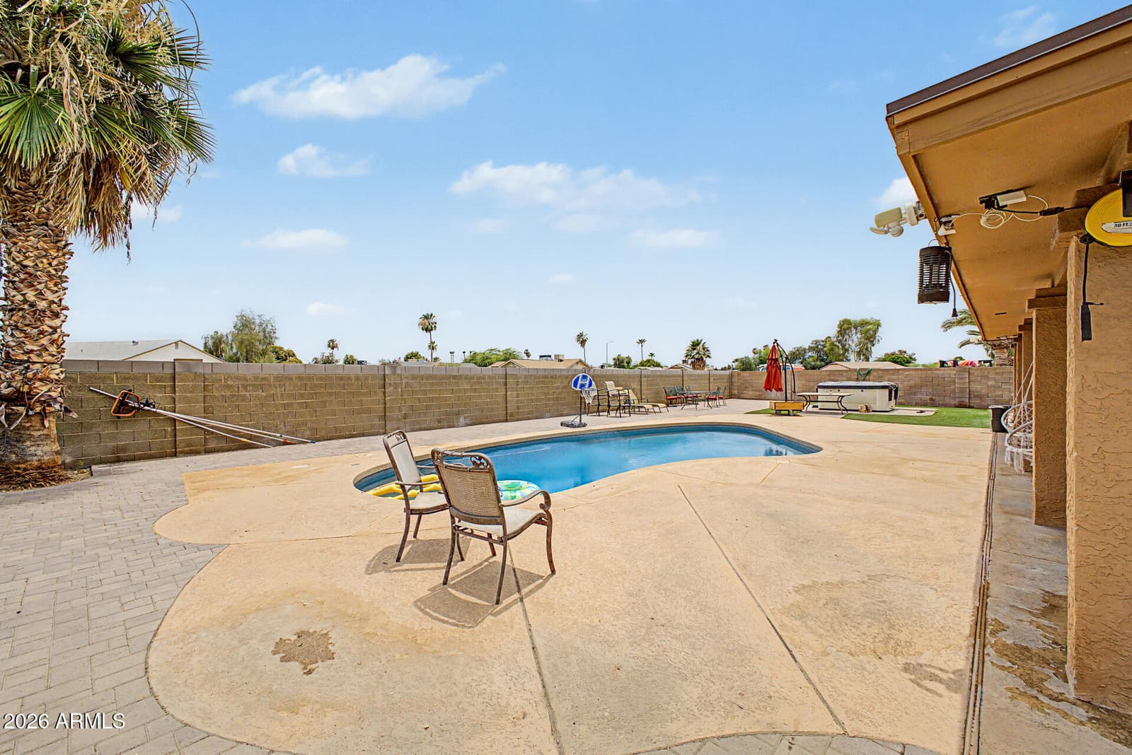 6207 W MAUI Lane, Glendale, AZ 85306 — photo 36 of 40