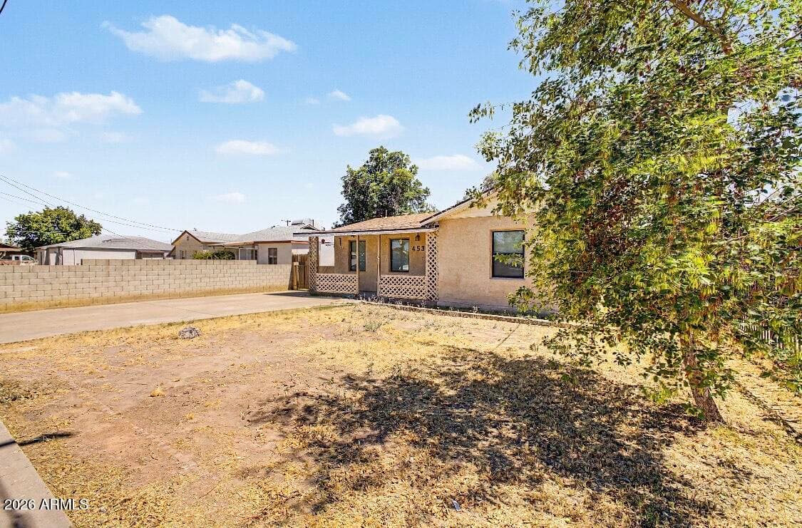 453 E CRESCENT Avenue, Mesa, AZ 85204