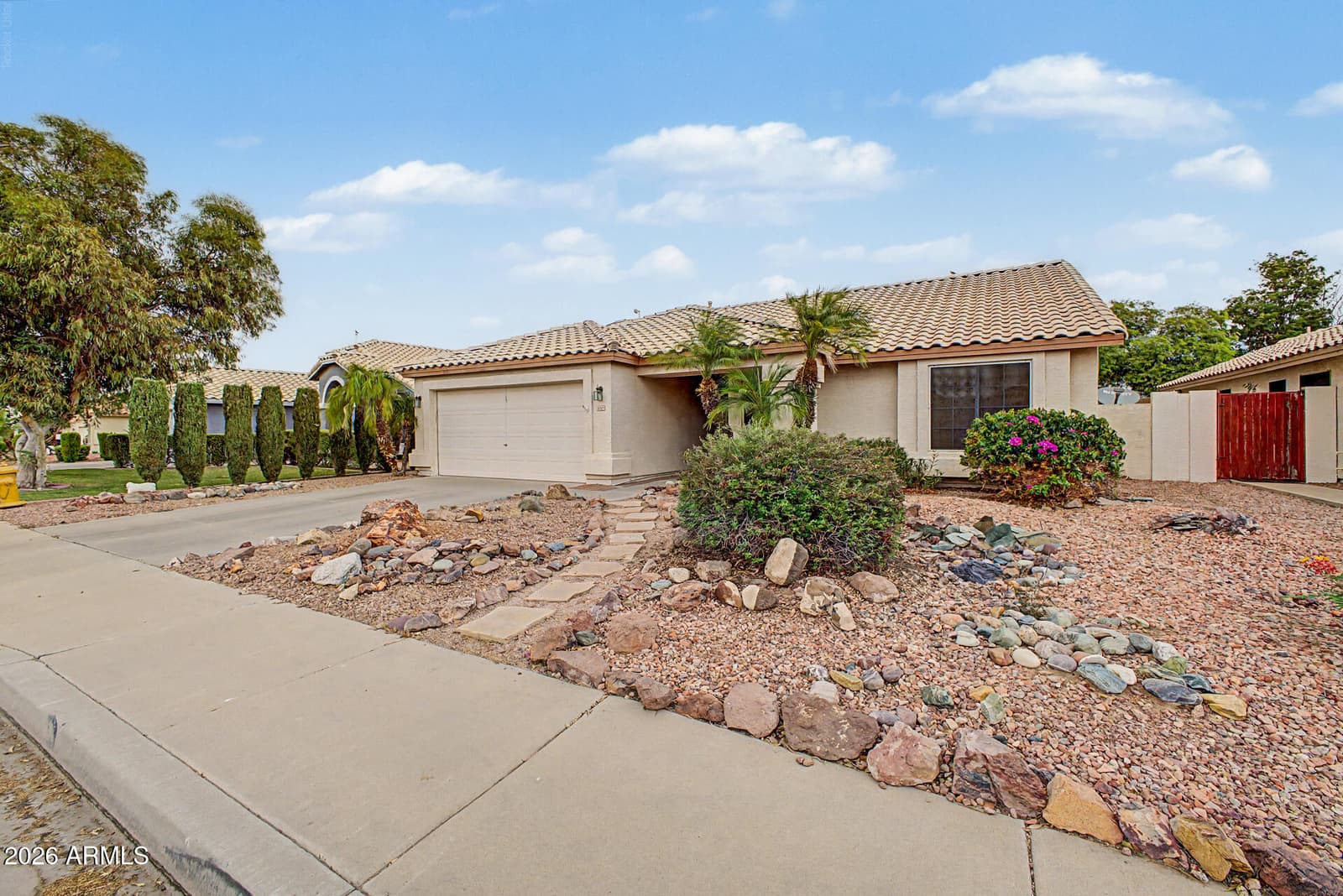 12412 W CAMBRIDGE Avenue, Avondale, AZ 85392 — photo 1 of 35