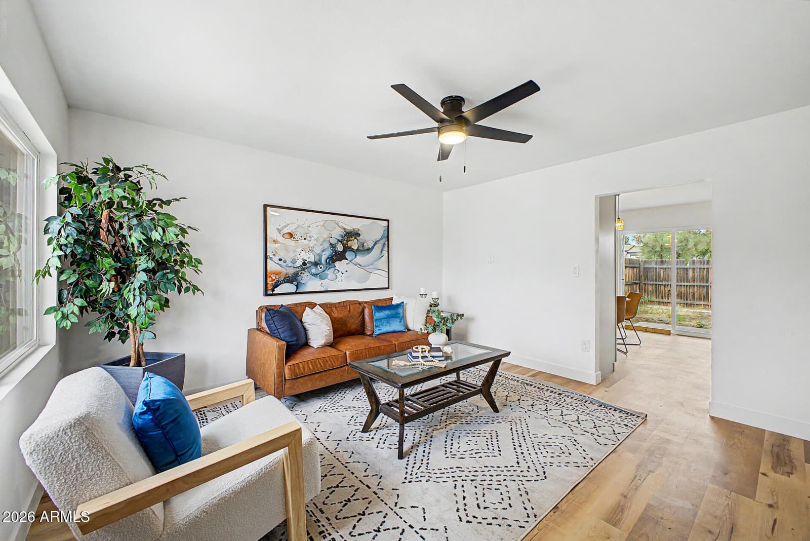 4650 W TUCKEY Lane, Glendale, AZ 85301