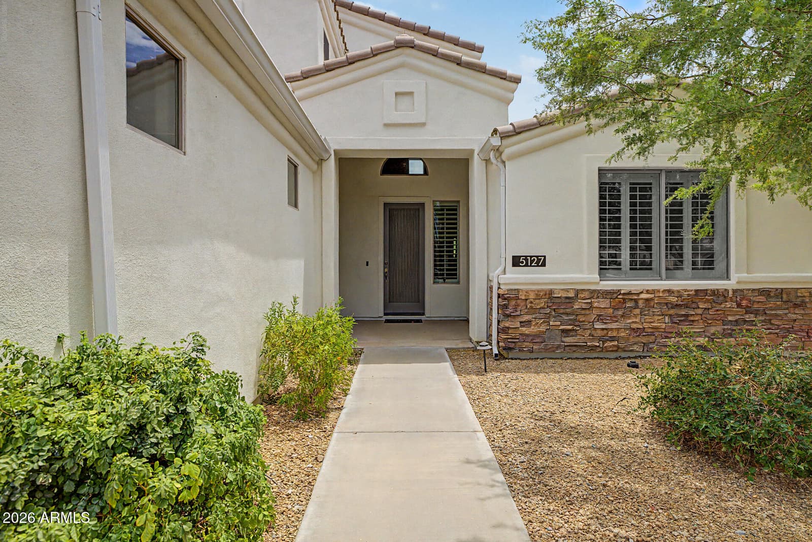 5127 E MAZATZAL Drive, Cave Creek, AZ 85331 — photo 4 of 44