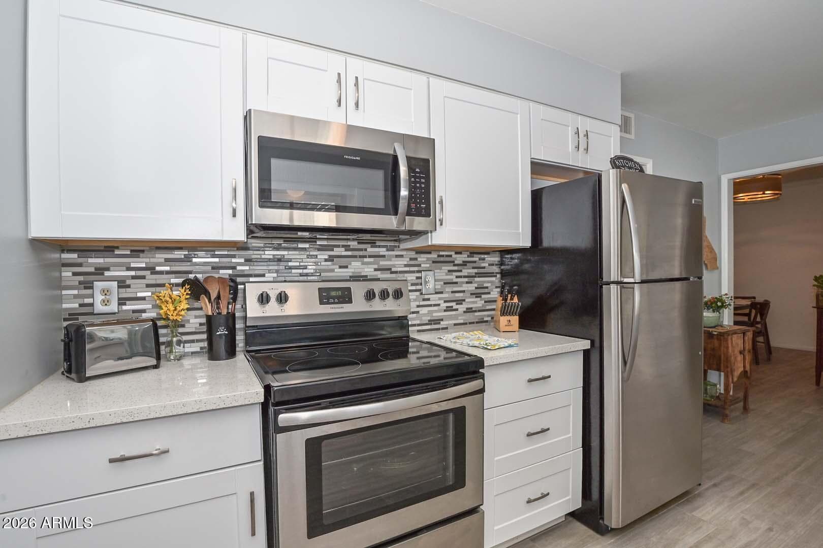 9463 N 111TH Avenue 9463 N, Sun City, AZ 85351 — photo 12 of 24
