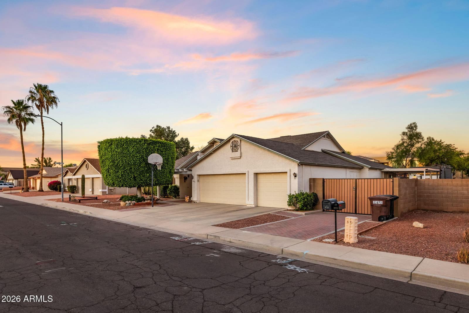 8721 N 109TH Avenue, Peoria, AZ 85345 — photo 6 of 79