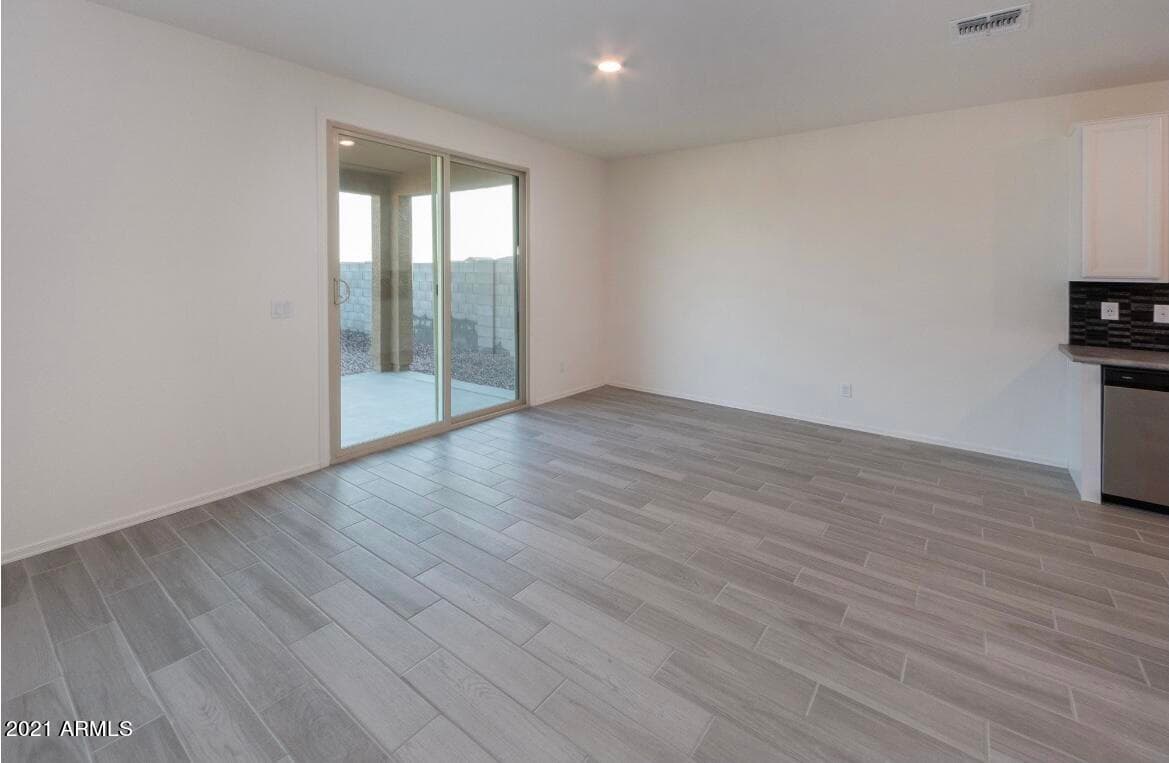 7243 N 125th Drive, Glendale, AZ 85307 — photo 14 of 44