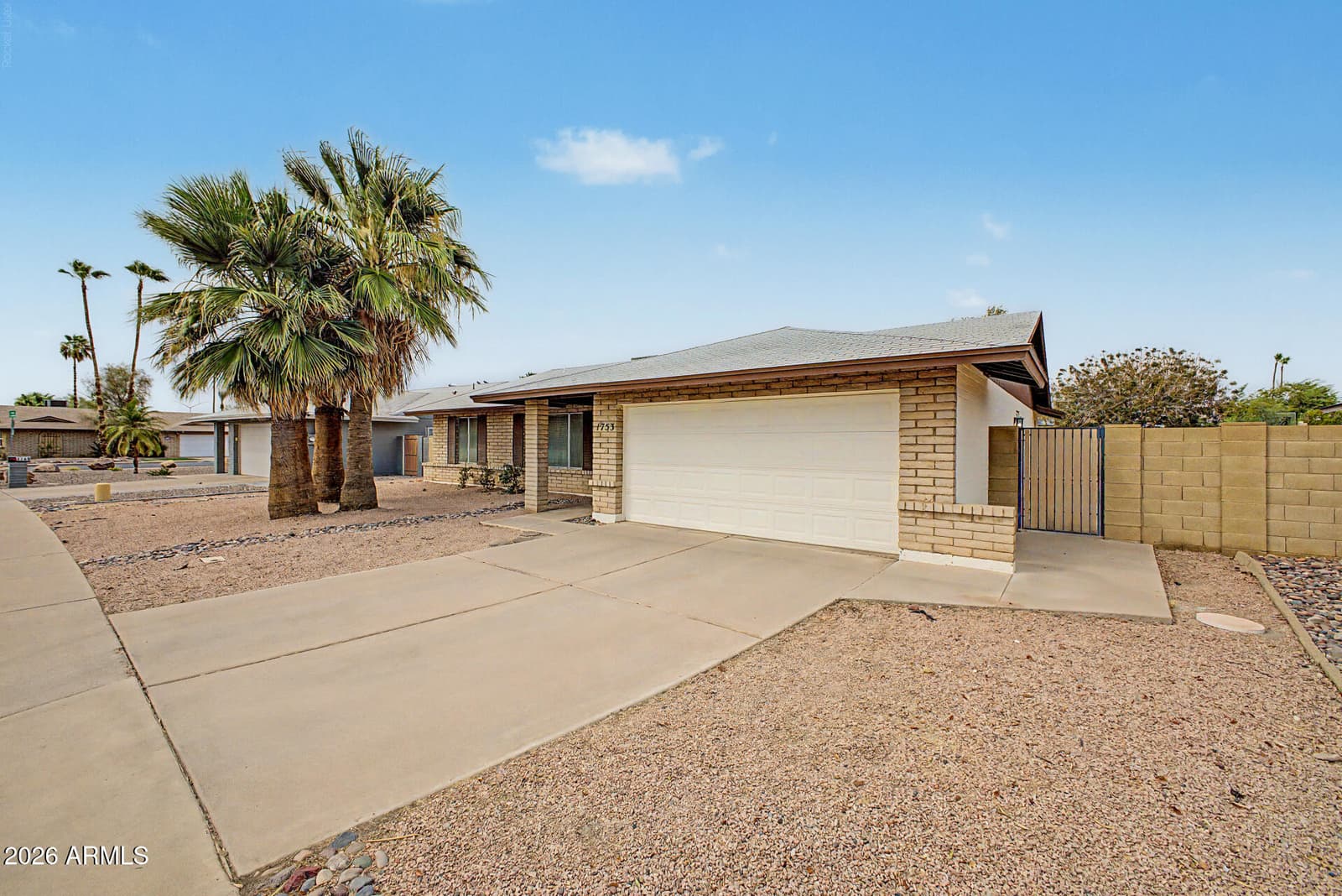 1753 S EMERSON, Mesa, AZ 85210 — photo 3 of 42