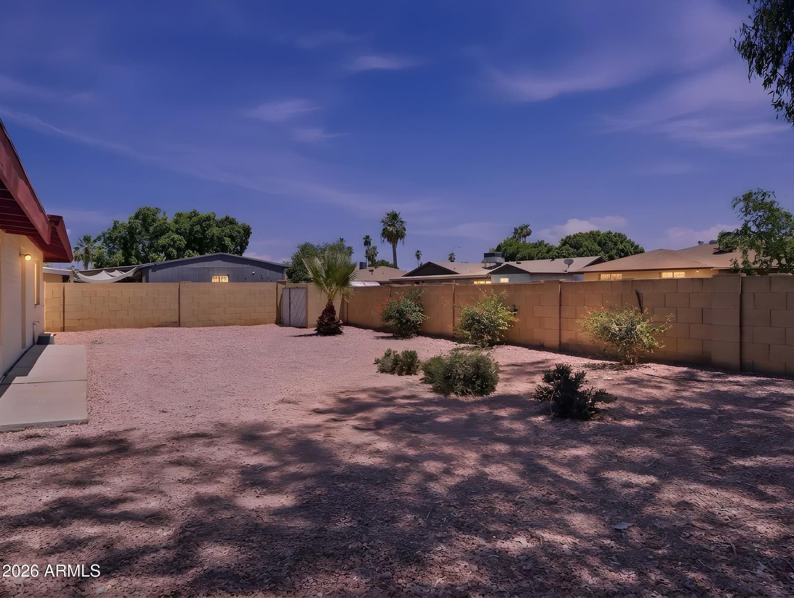 2949 W CACTUS WREN Drive, Phoenix, AZ 85051 — photo 30 of 37