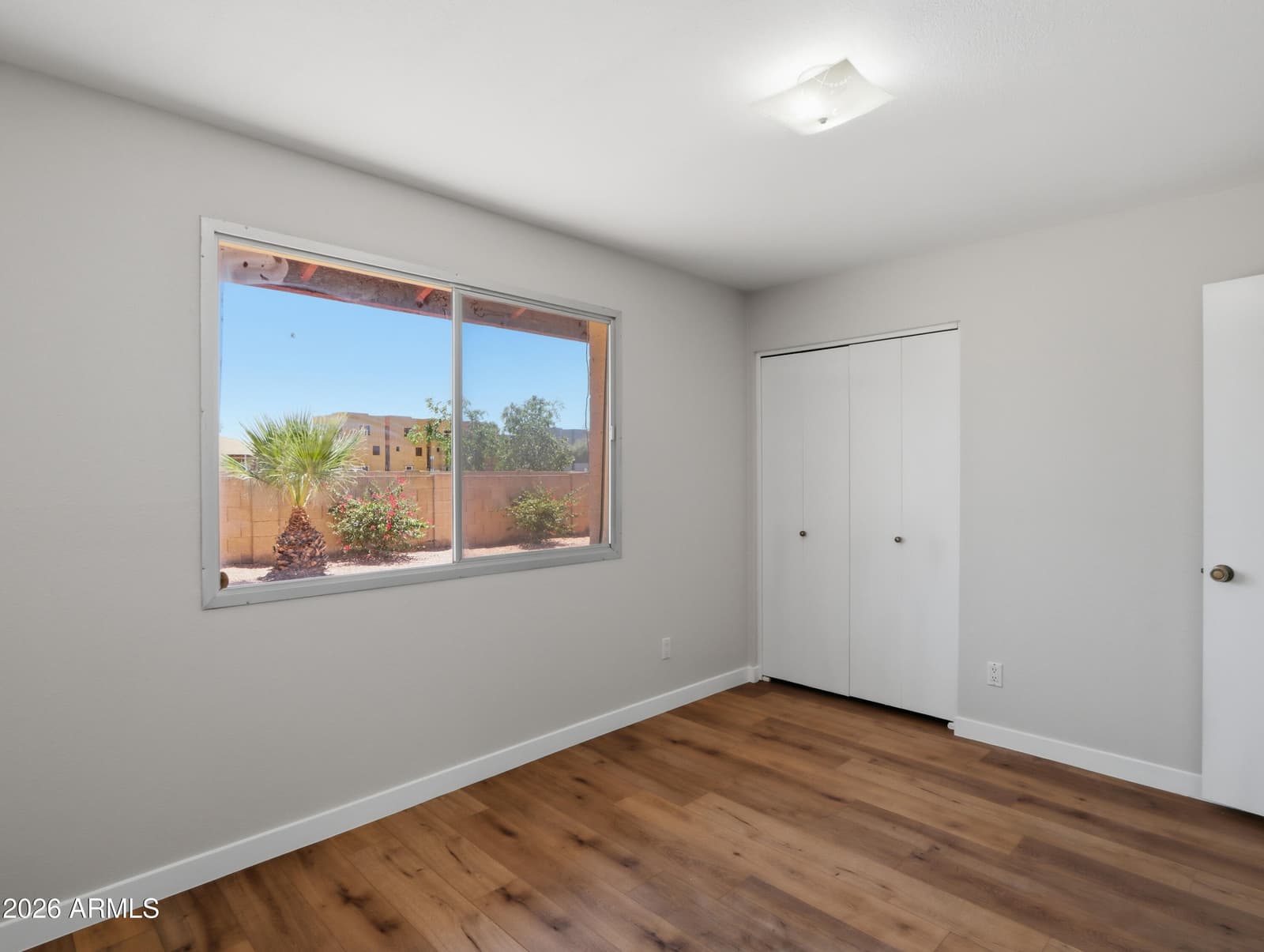 2949 W CACTUS WREN Drive, Phoenix, AZ 85051 — photo 22 of 37