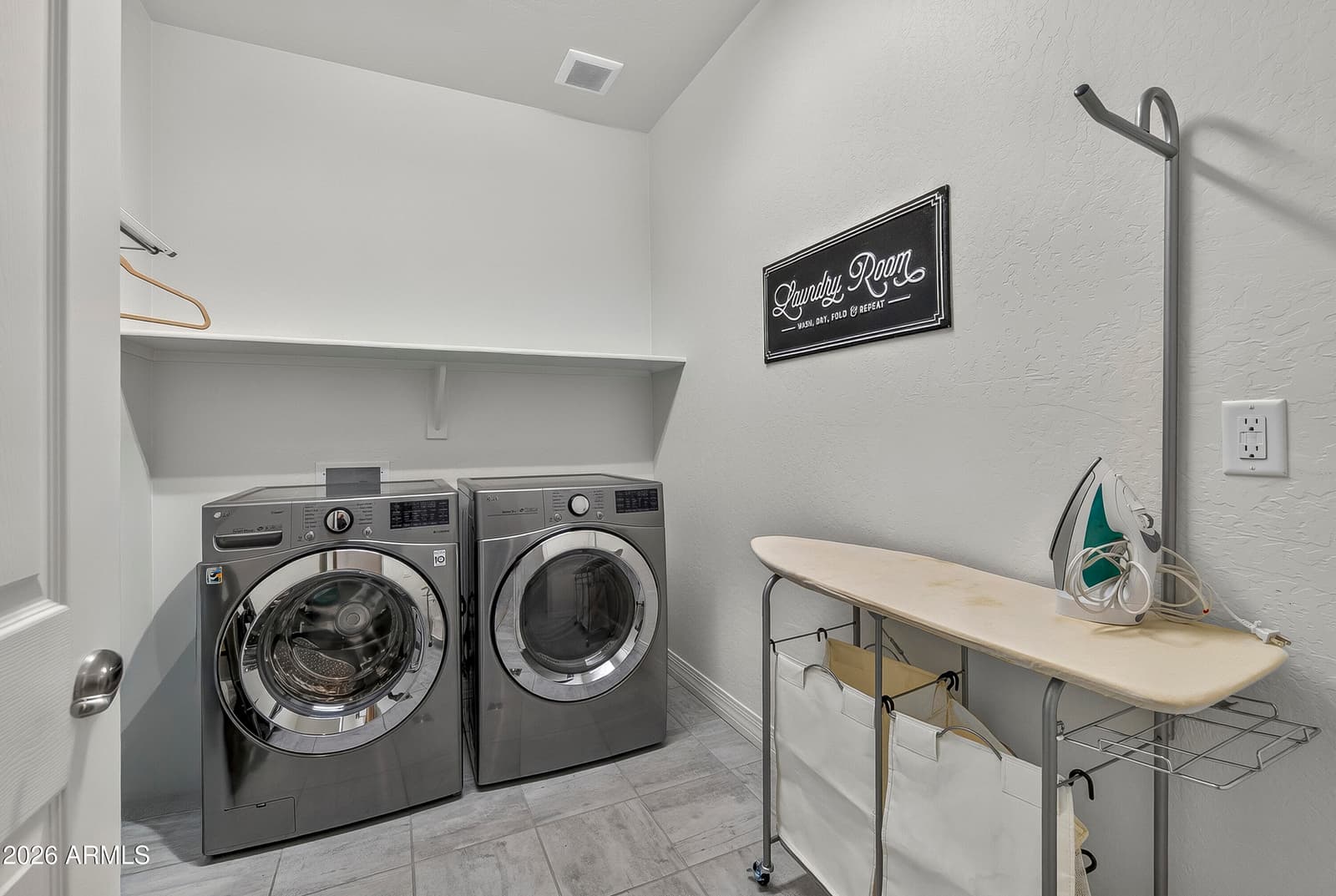 2465 W CLEMENT Circle, Flagstaff, AZ 86001 — photo 21 of 31