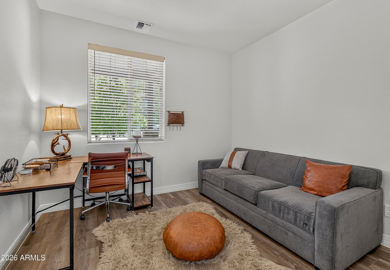 2465 W CLEMENT Circle, Flagstaff, AZ 86001 — photo 11 of 31