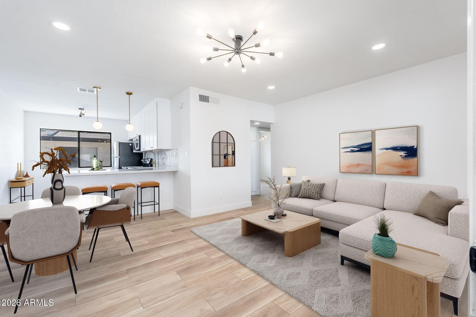 749 E MONTEBELLO Avenue 223, Phoenix, AZ 85014 — photo 1 of 32