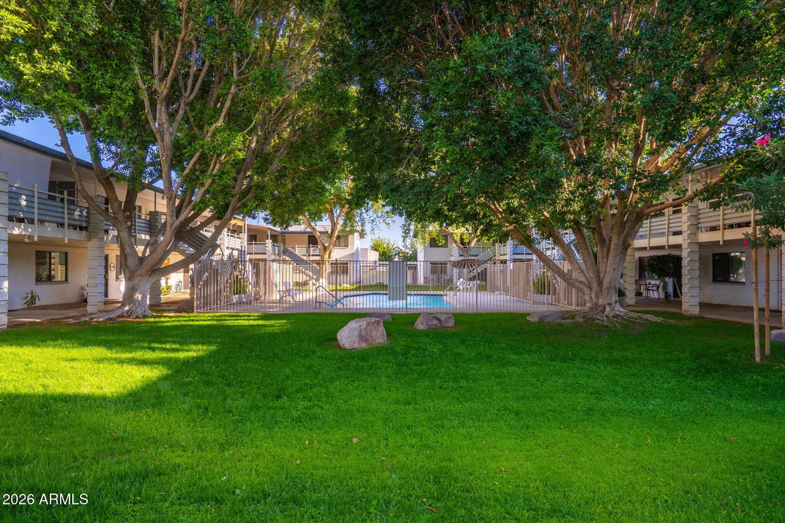 749 E MONTEBELLO Avenue 223, Phoenix, AZ 85014 — photo 26 of 32