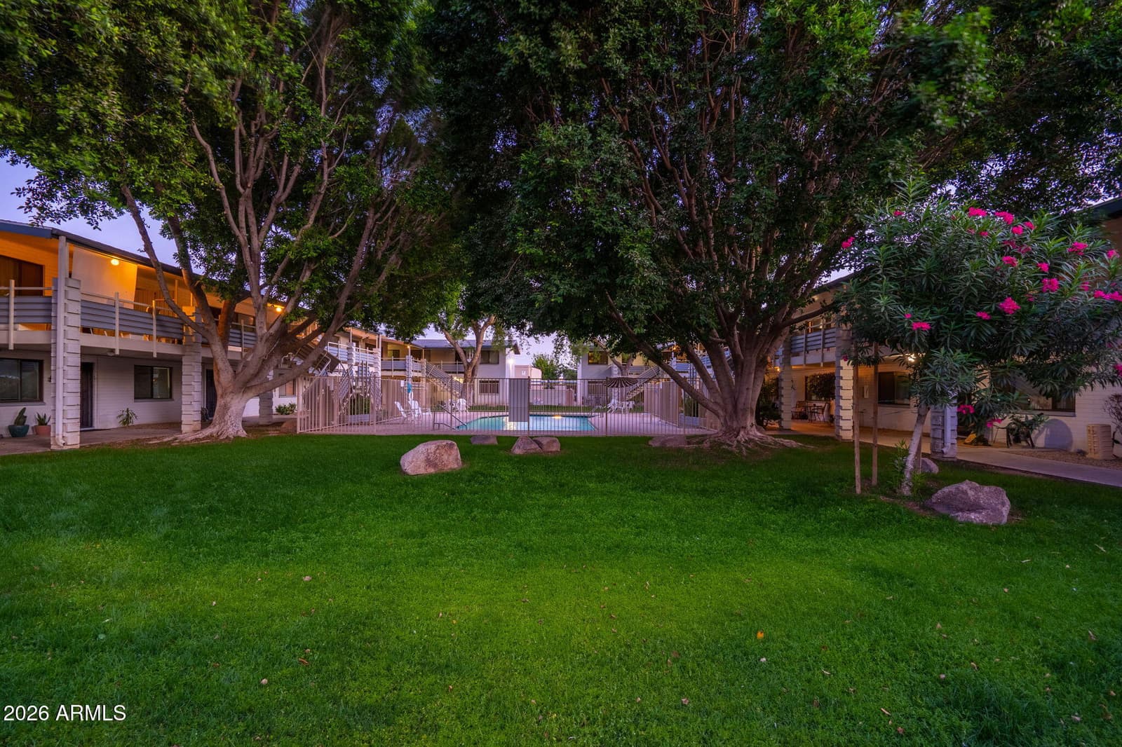 749 E MONTEBELLO Avenue 223, Phoenix, AZ 85014 — photo 28 of 32