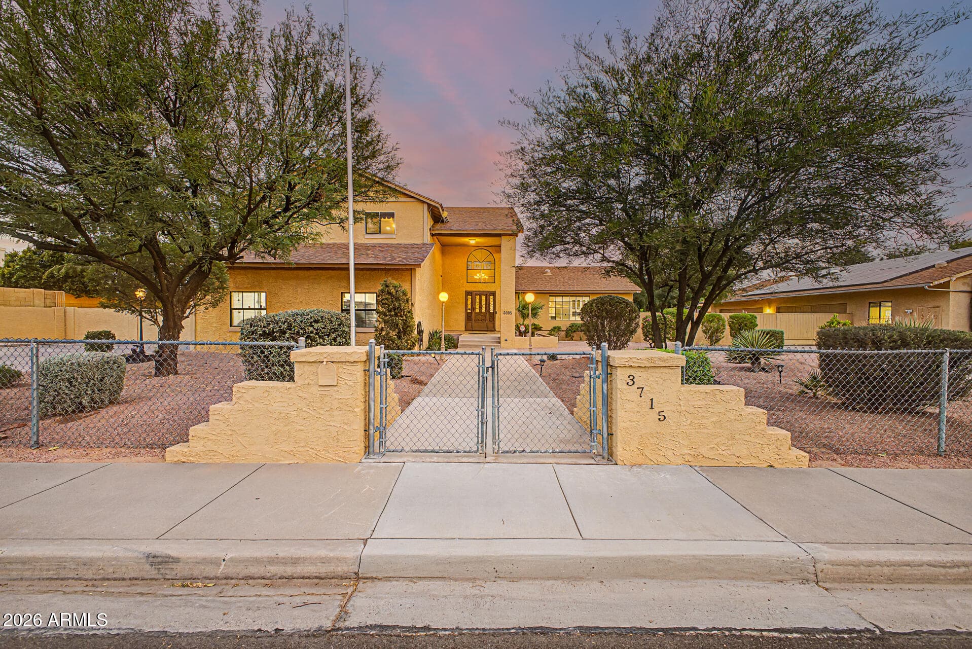 3715 W PARADISE Lane, Phoenix, AZ 85053 — photo 33 of 103