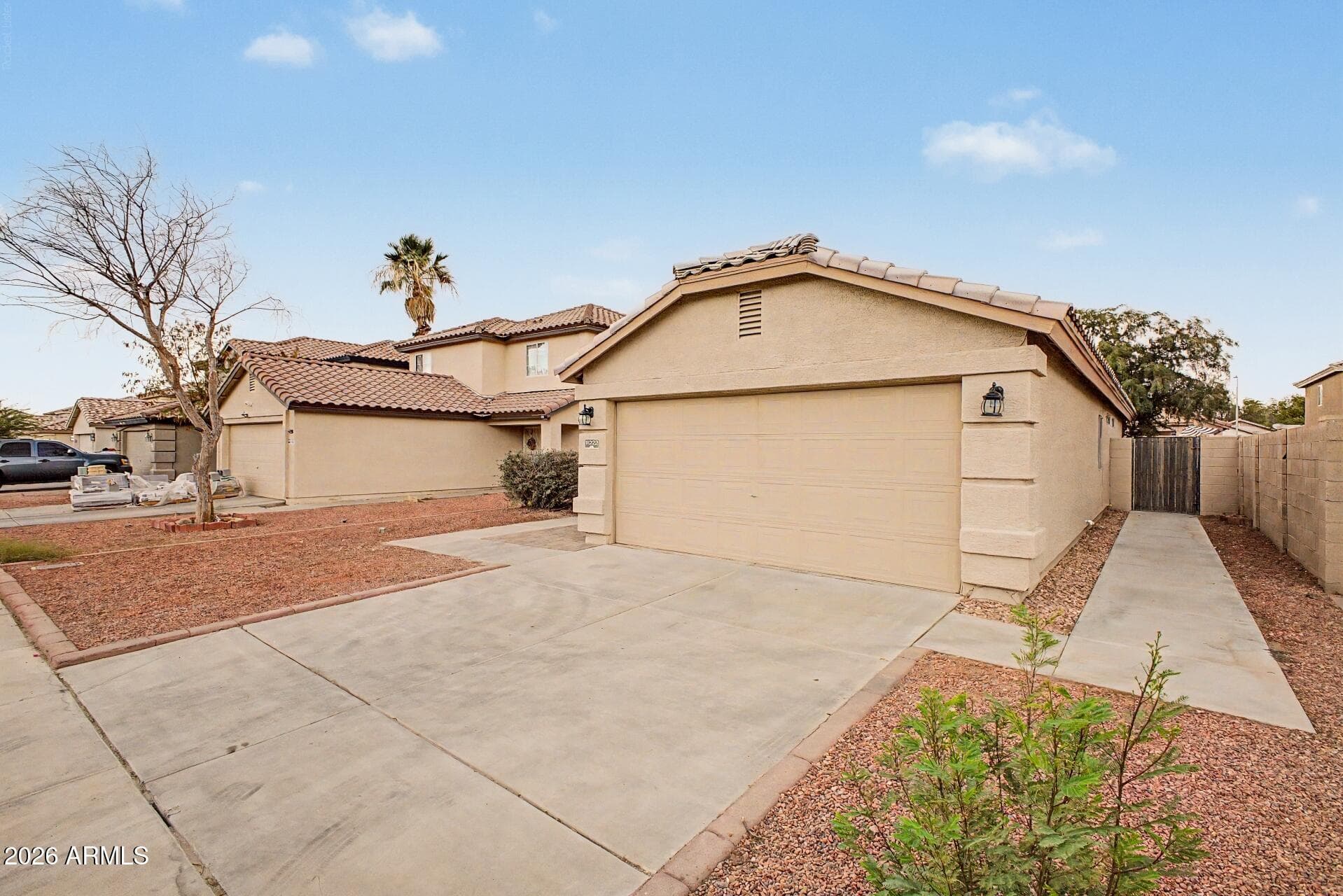 11222 W ROMA Avenue, Phoenix, AZ 85037 — photo 3 of 28