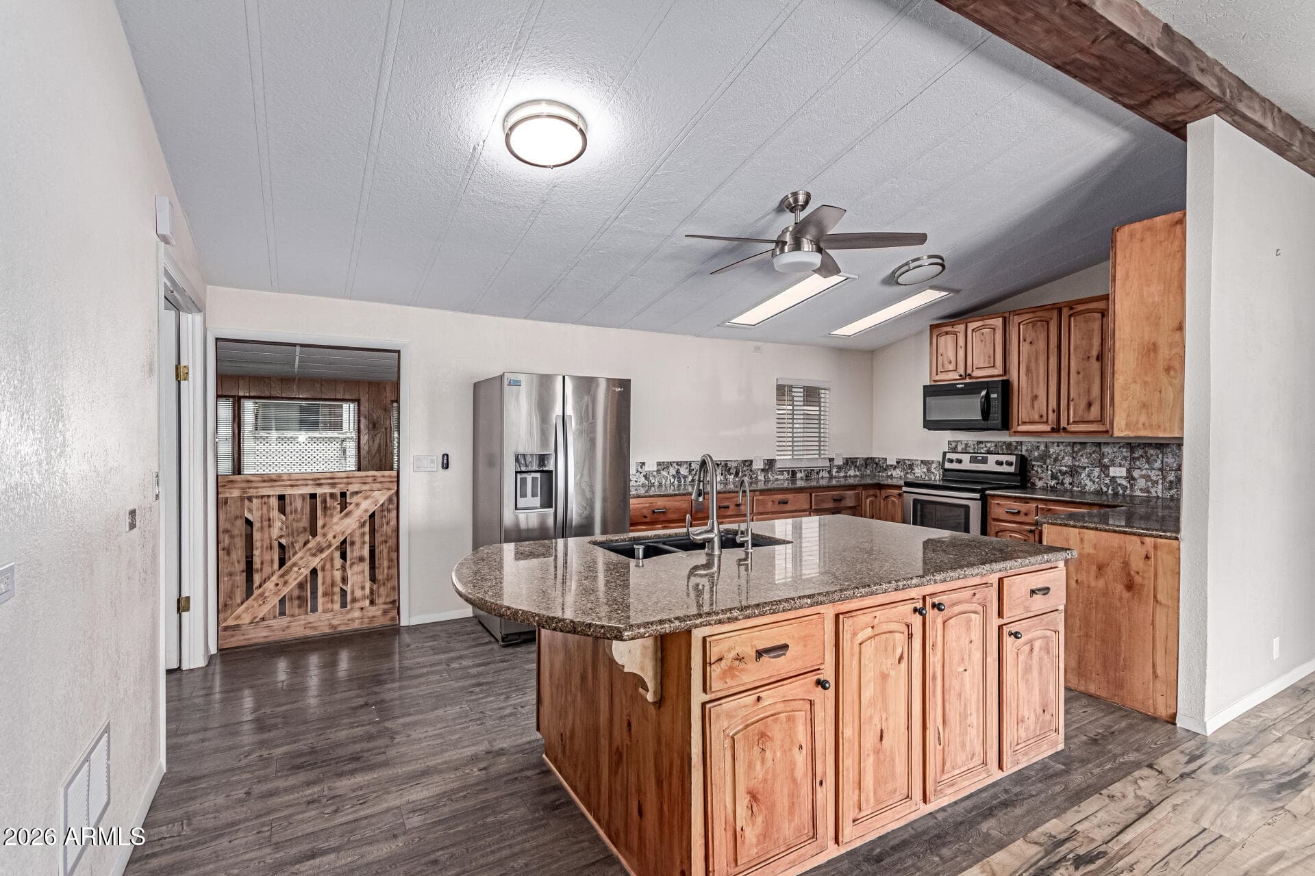 3600 N COLORADO Avenue, Florence, AZ 85132 — photo 3 of 33