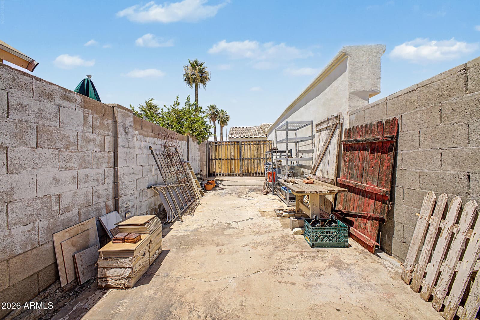 1229 E MERCER Lane, Phoenix, AZ 85020 — photo 32 of 32