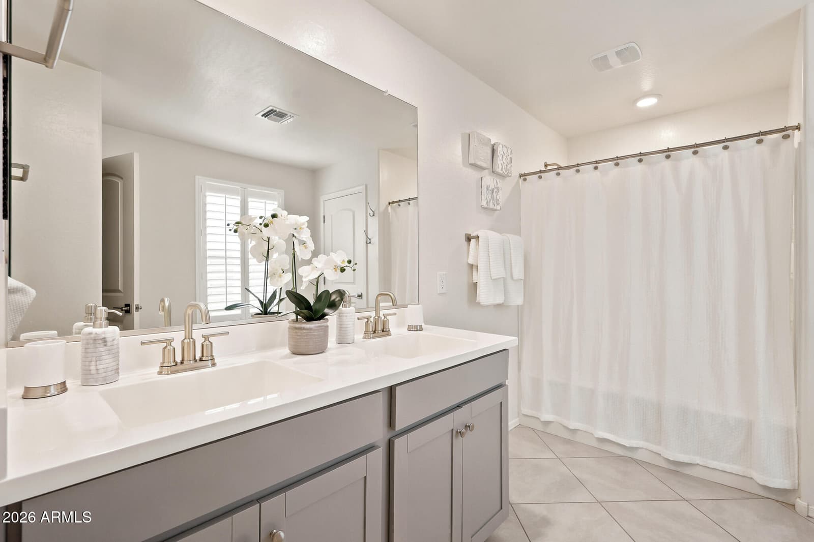 17776 W OBERLIN Way, Surprise, AZ 85387 — photo 8 of 36