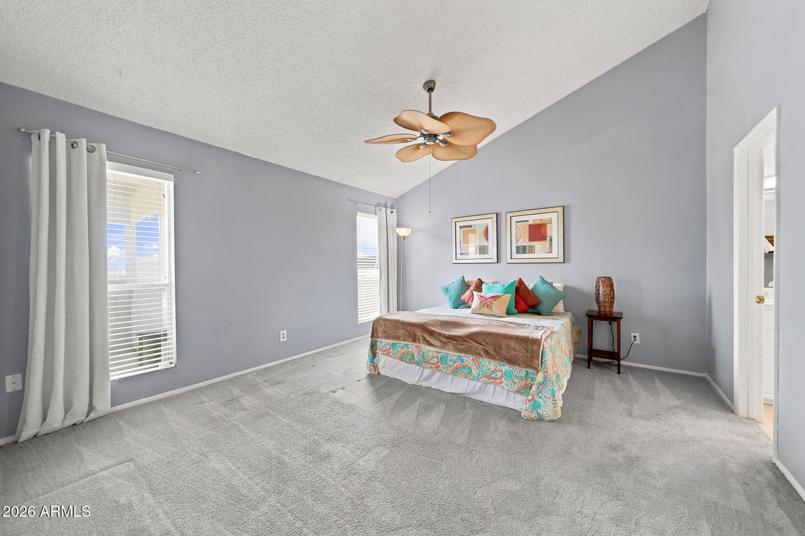 7241 W LAUREL Lane, Peoria, AZ 85345 — photo 4 of 37