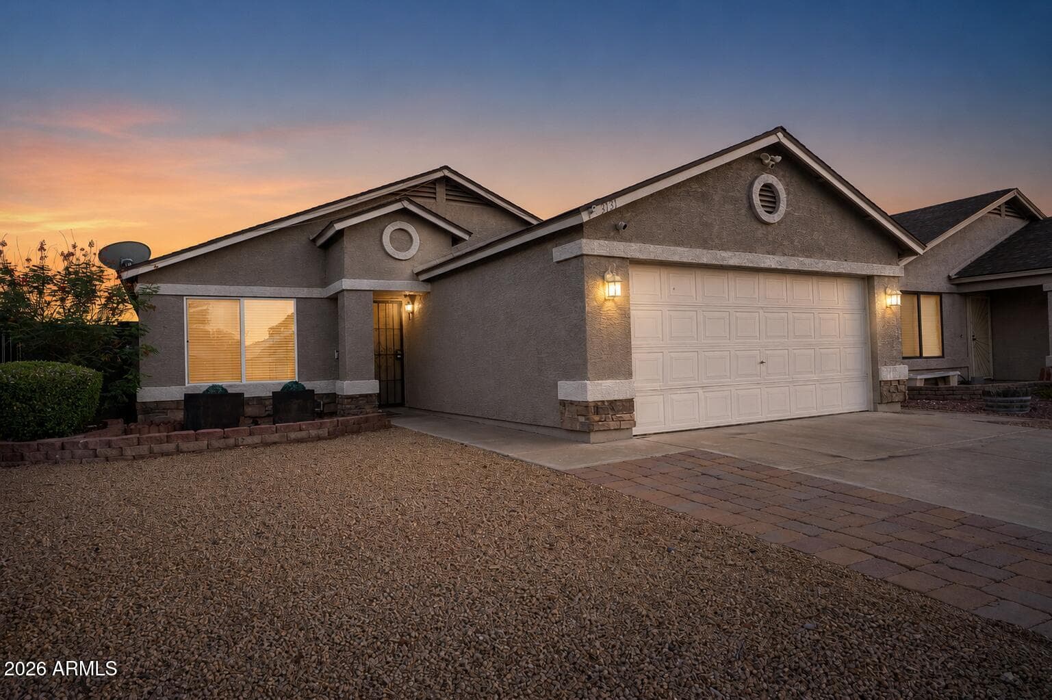 3131 W DONALD Drive, Phoenix, AZ 85027 — photo 1 of 19