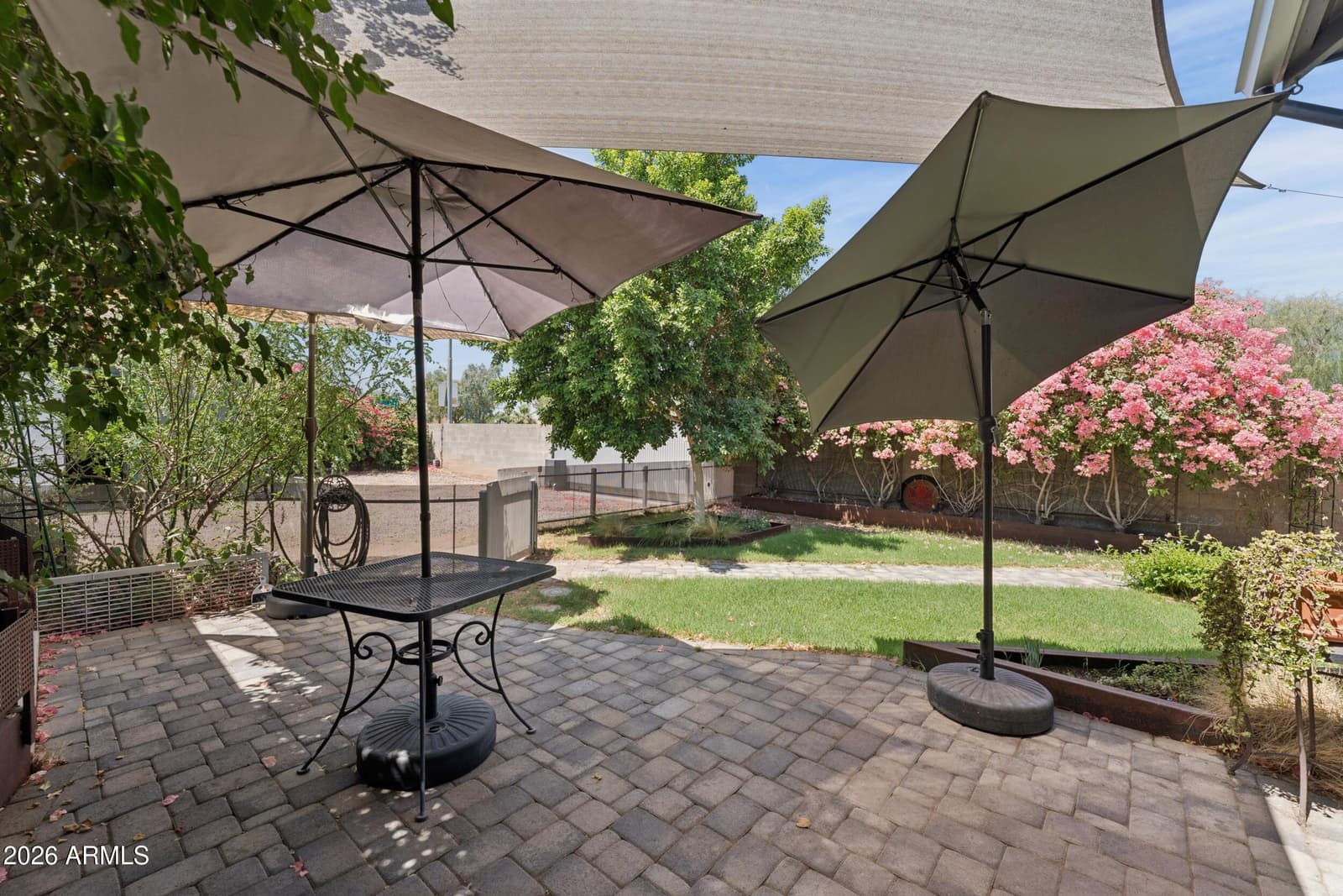 537 W Willetta Street, Phoenix, AZ 85003 — photo 5 of 87