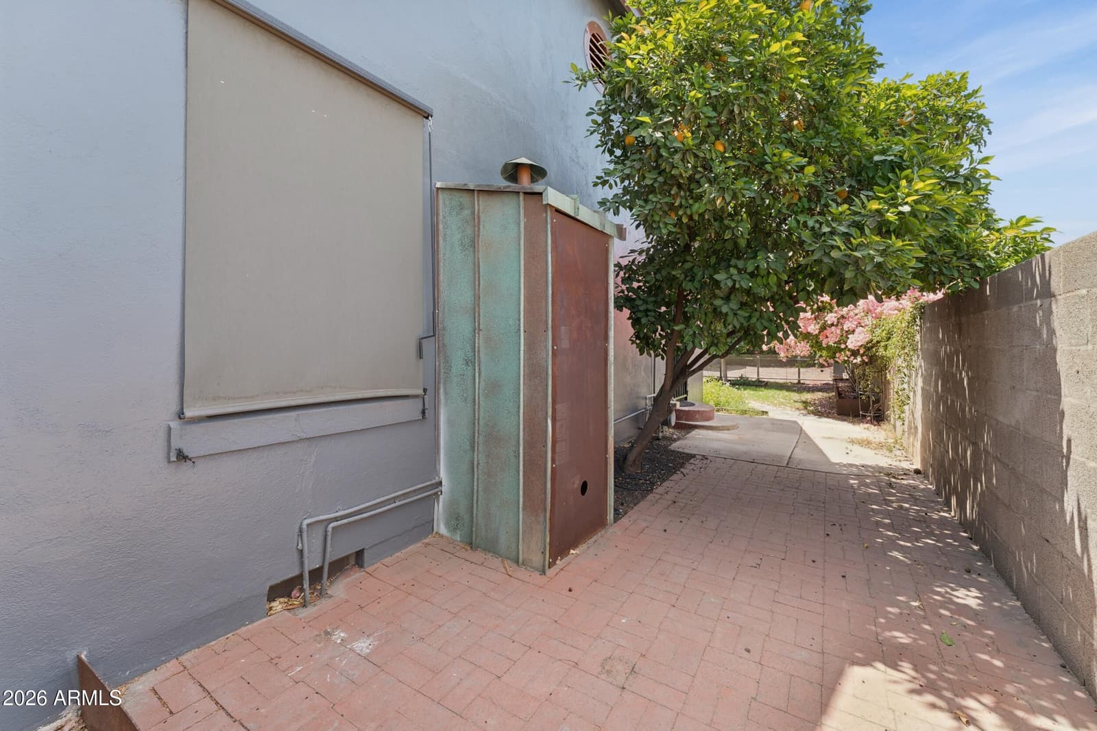 537 W Willetta Street, Phoenix, AZ 85003 — photo 10 of 87