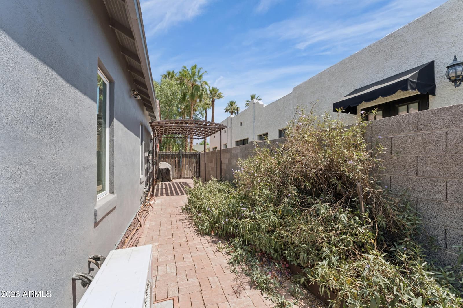 537 W Willetta Street, Phoenix, AZ 85003 — photo 13 of 87