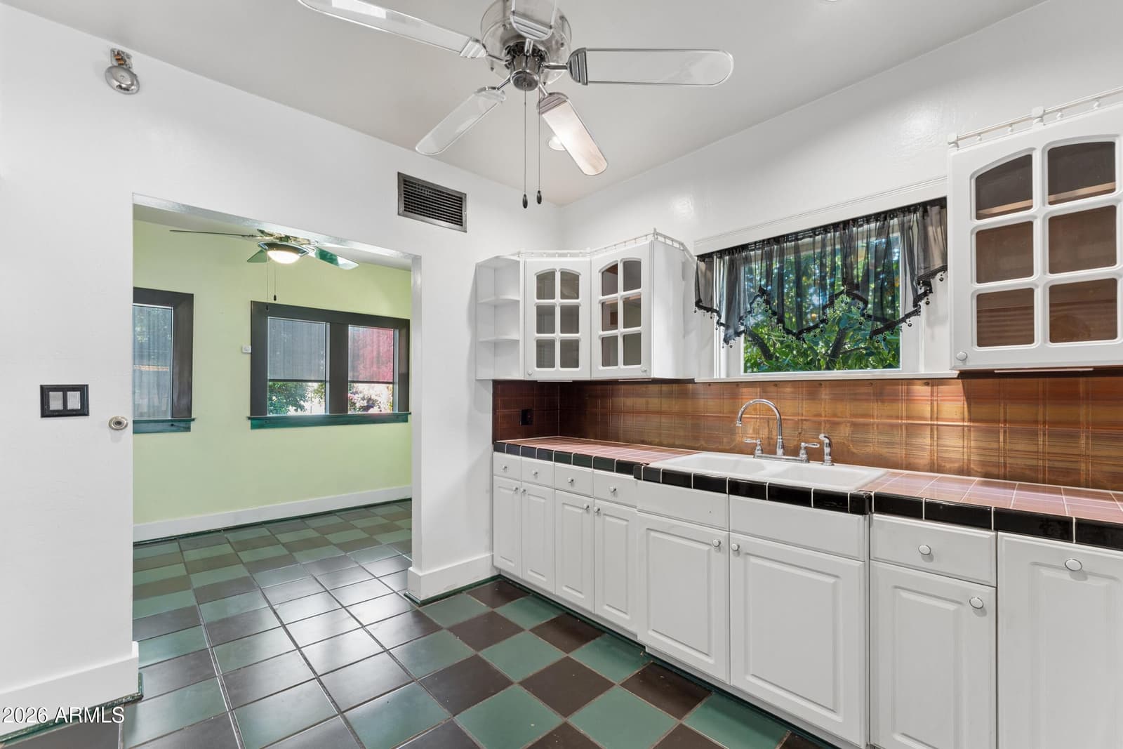 537 W Willetta Street, Phoenix, AZ 85003 — photo 48 of 87