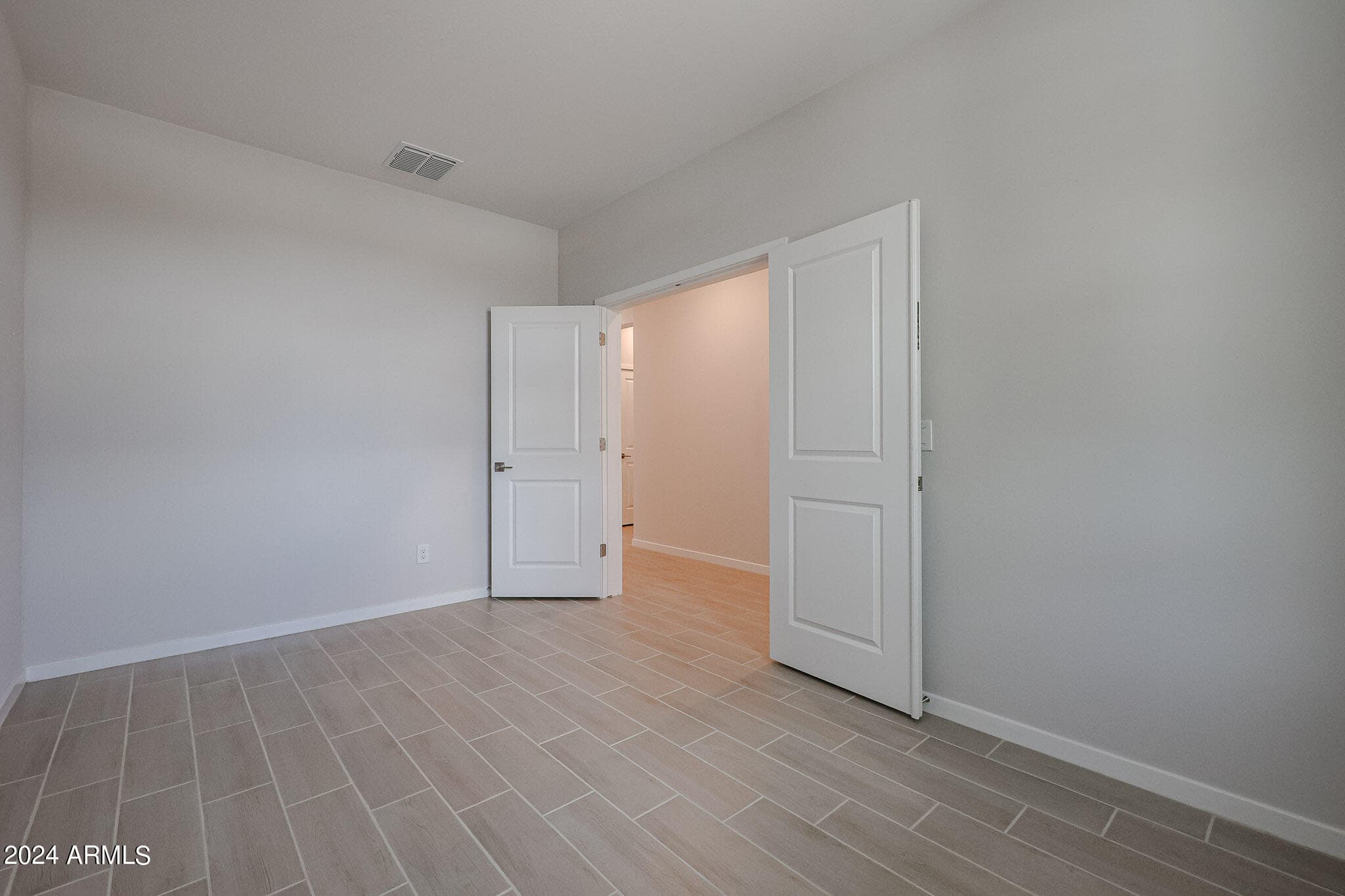 40045 W WOLF Drive, Maricopa, AZ 85138 — photo 7 of 32