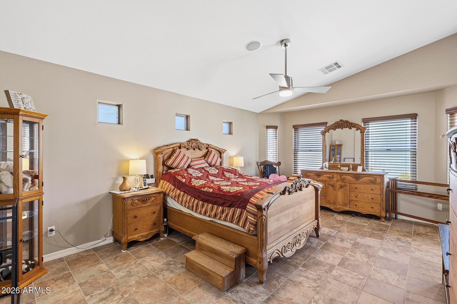 629 W DESERT VALLEY Drive, San Tan Valley, AZ 85143 — photo 17 of 29