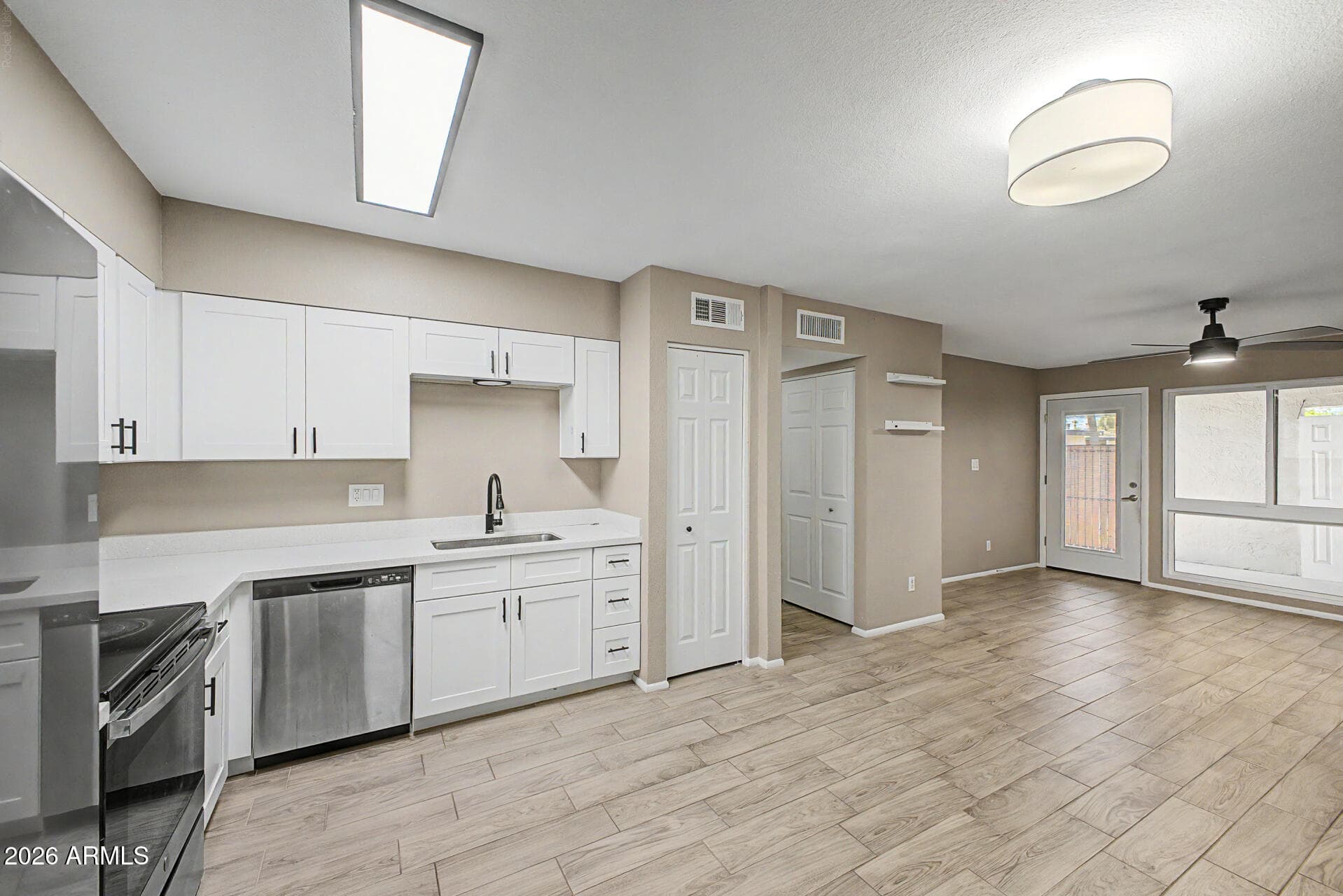 830 S DOBSON Road 21, Mesa, AZ 85202 — photo 10 of 21
