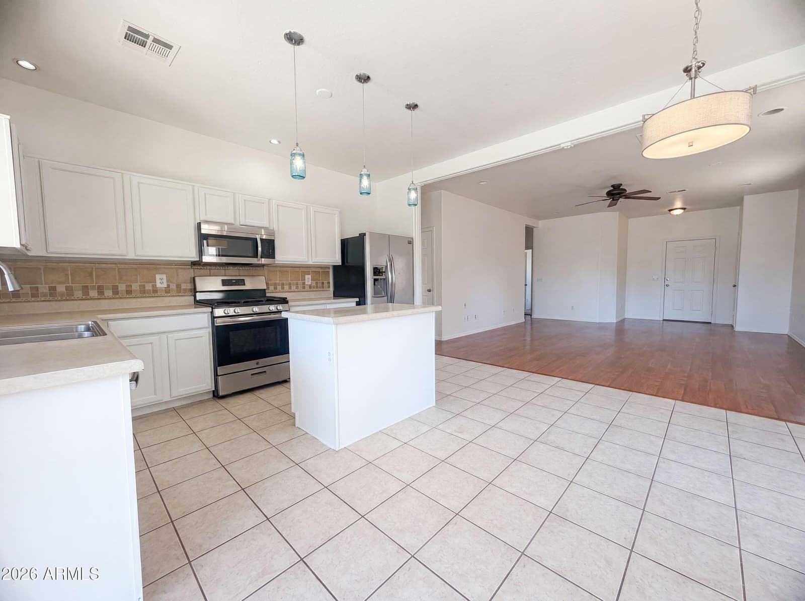 40282 N PRZEWALSKI Street, San Tan Valley, AZ 85140 — photo 6 of 17