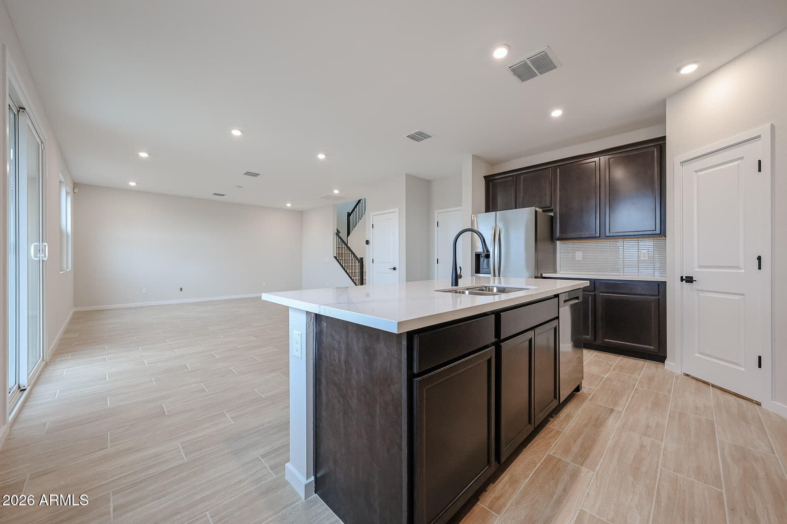 6241 E CROCKETT Way, San Tan Valley, AZ 85143 — photo 9 of 33