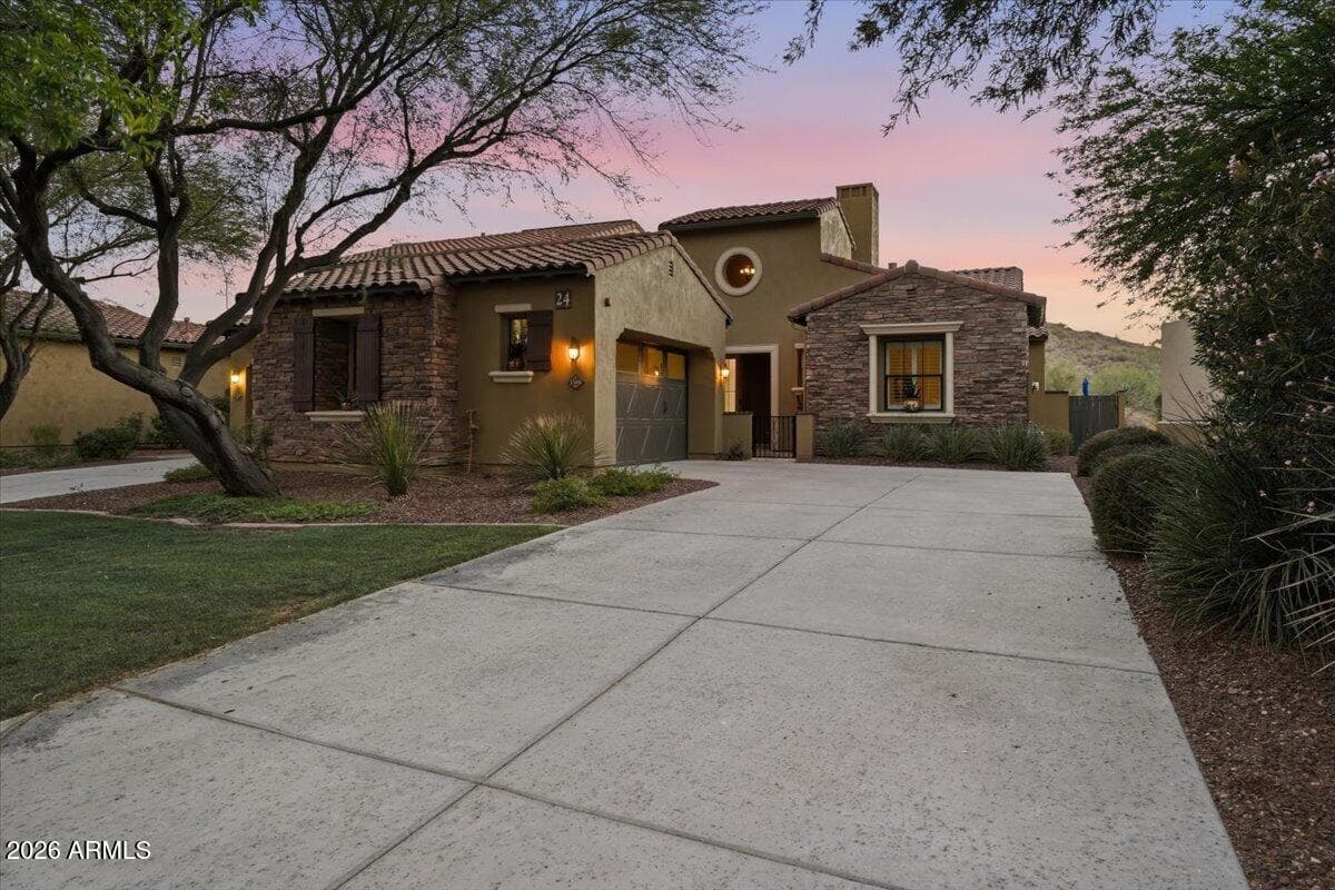 3586 N HOOPER Street, Buckeye, AZ 85396 — photo 1 of 91