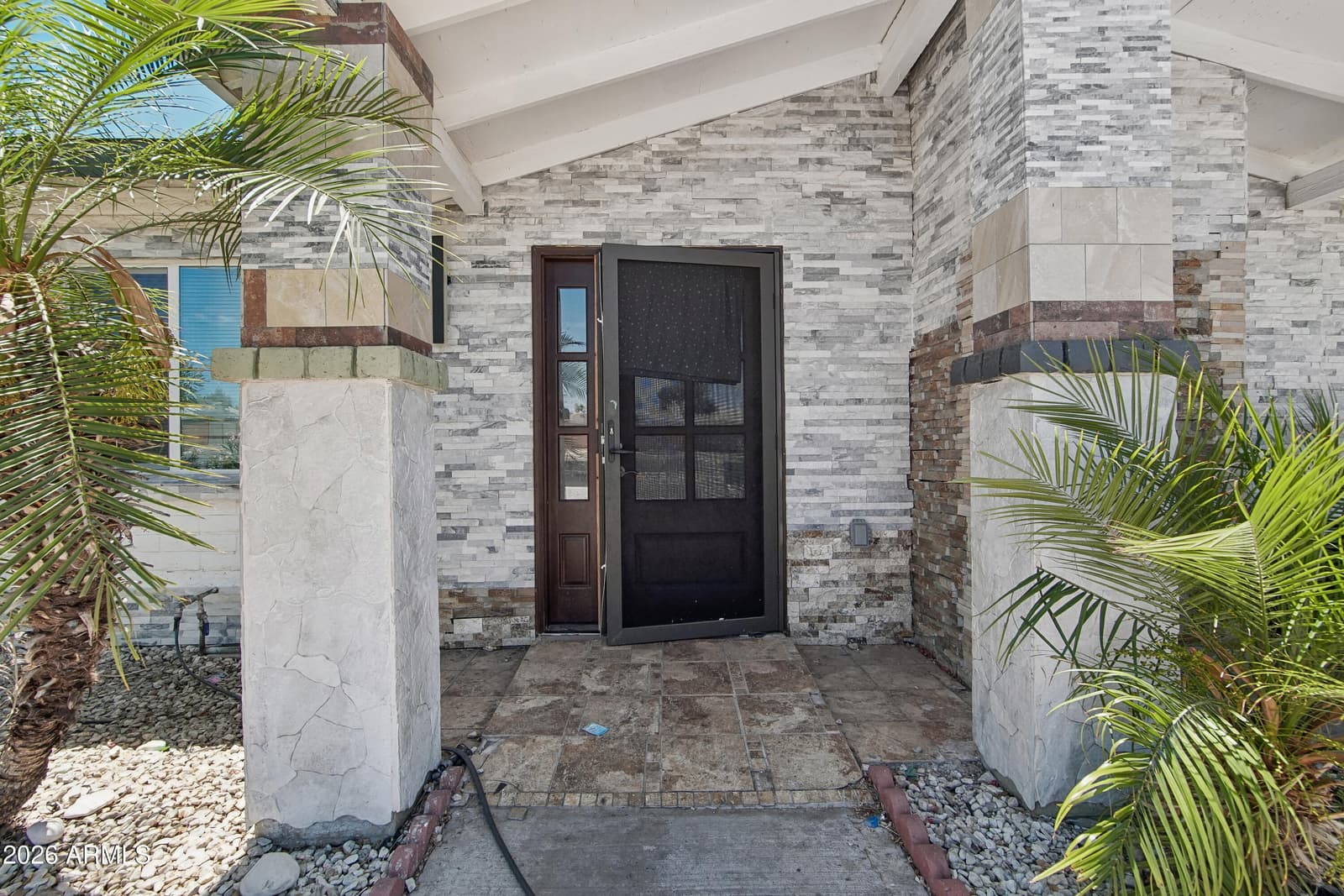 3829 W THUNDERBIRD Road, Phoenix, AZ 85053 — photo 4 of 29