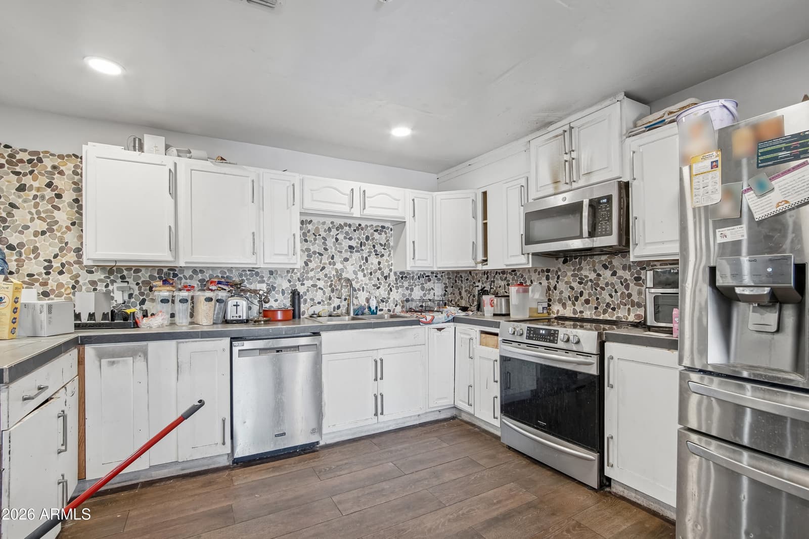 3829 W THUNDERBIRD Road, Phoenix, AZ 85053 — photo 10 of 29