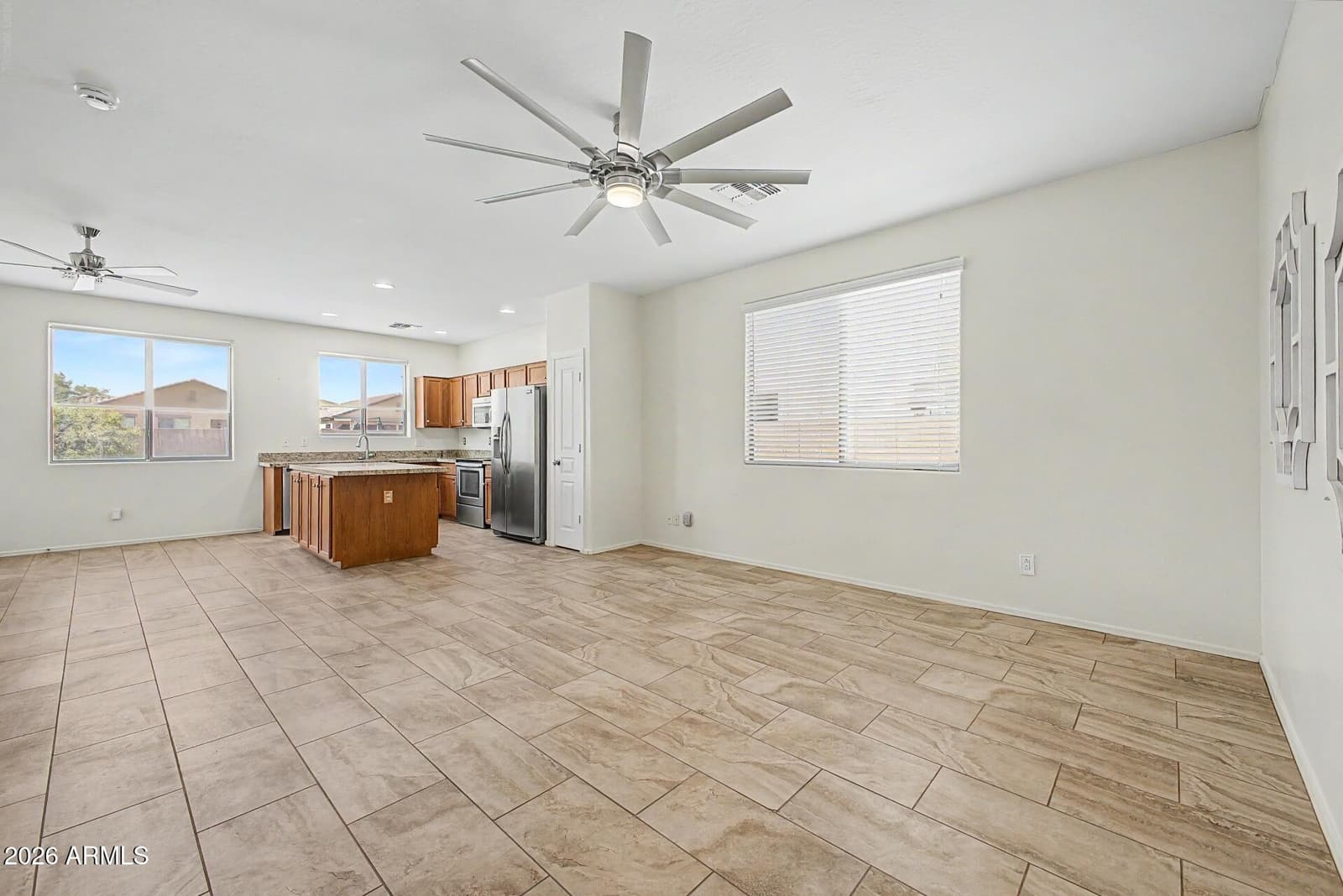1553 E PRICKLY PEAR Place, Casa Grande, AZ 85122 — photo 9 of 29