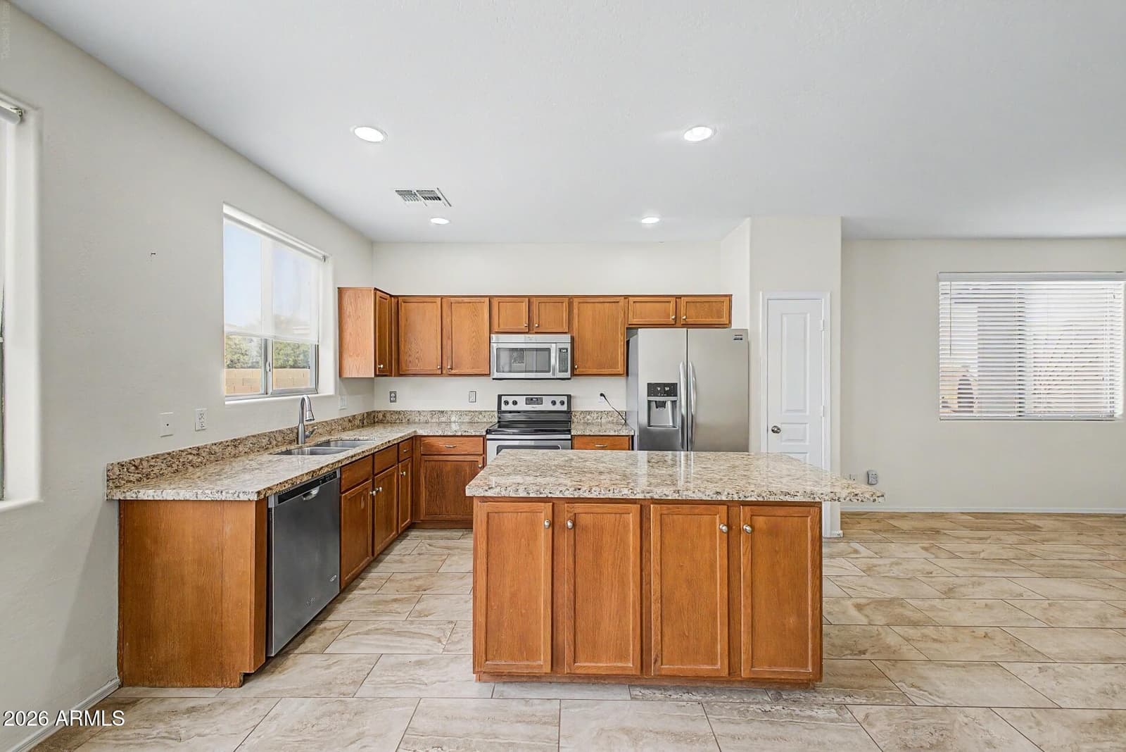 1553 E PRICKLY PEAR Place, Casa Grande, AZ 85122 — photo 12 of 29