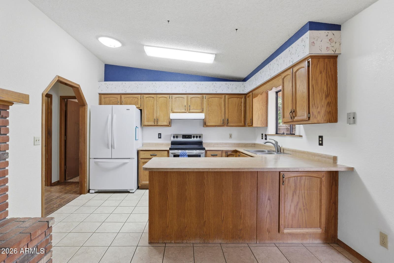 9116 E LONGHORN Drive, Prescott Valley, AZ 86314 — photo 11 of 30
