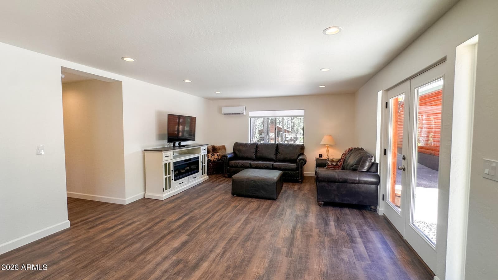 2186 SNOW Trail, Forest Lakes, AZ 85931 — photo 11 of 34