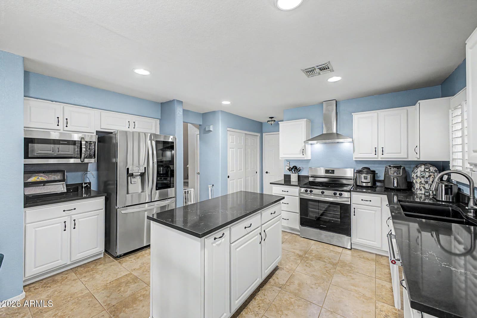 6114 E ROLAND Street, Mesa, AZ 85215 — photo 9 of 39