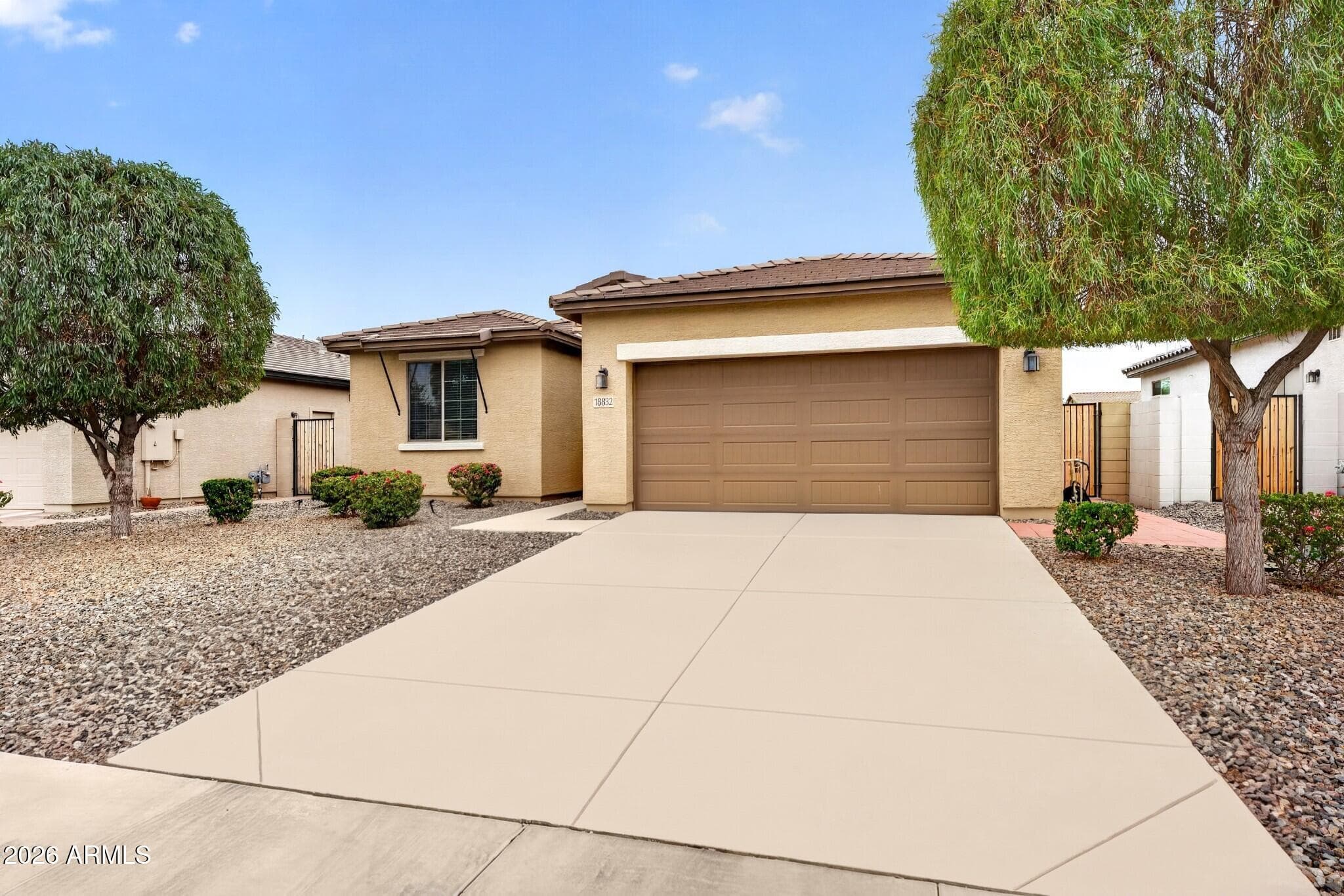 18832 W DENTON Avenue, Litchfield Park, AZ 85340 — photo 8 of 44