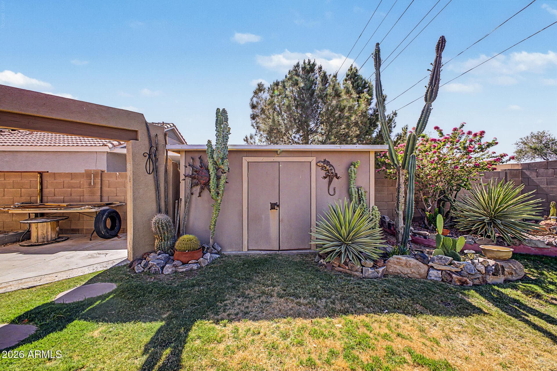 3302 W MELINDA Lane, Phoenix, AZ 85027 — photo 35 of 41